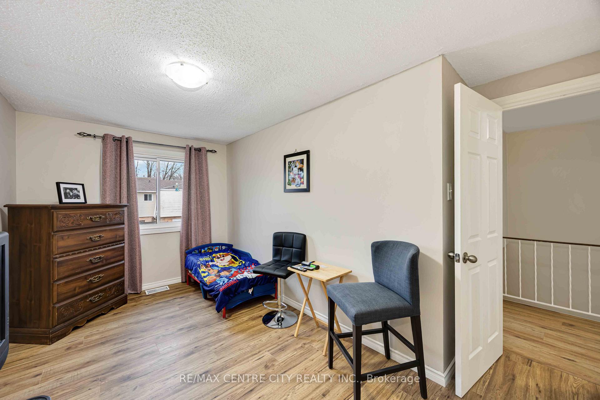 Photo 42 of Unit 81, 348 Cameron Street, St. Clair — HOMEH