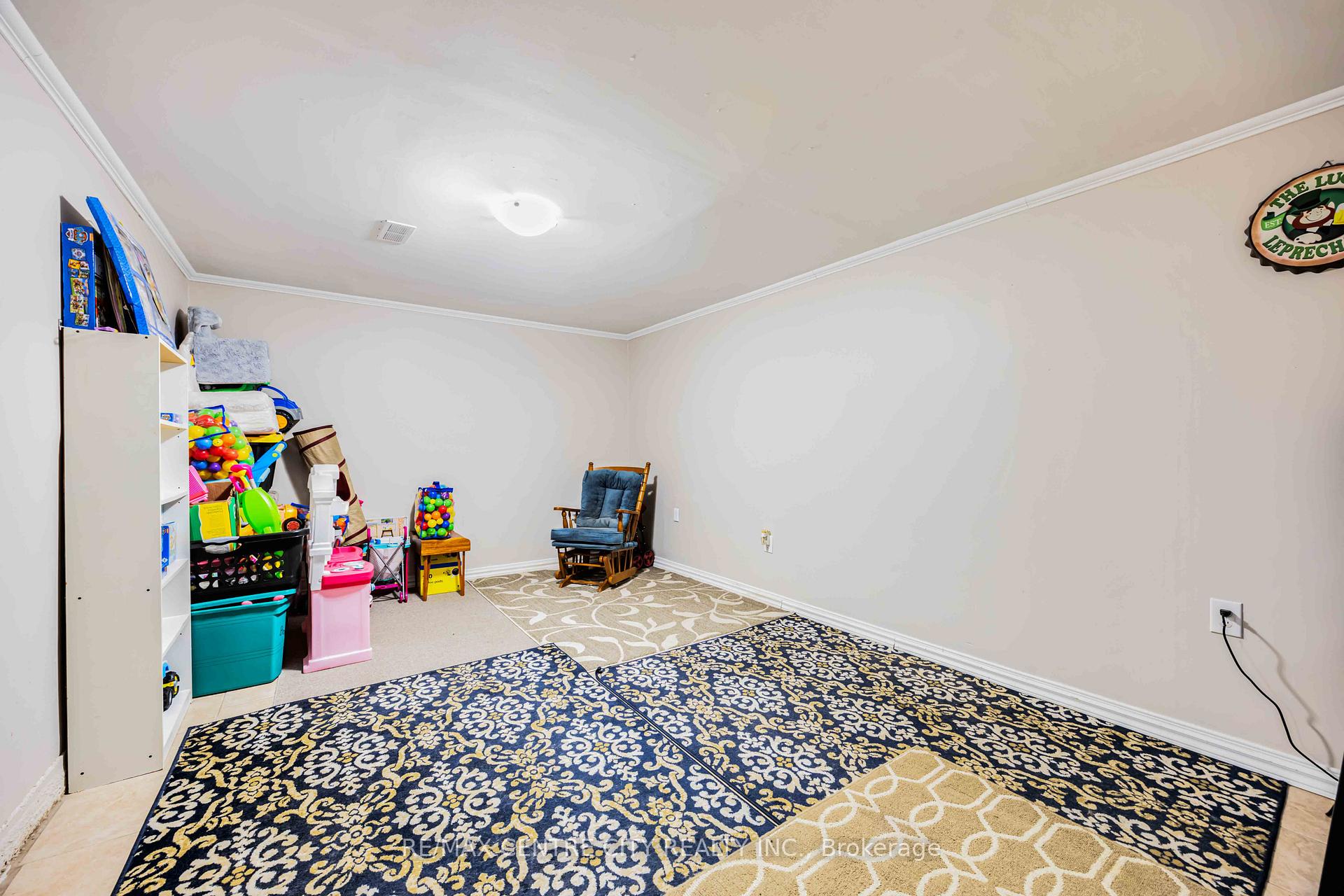 Photo 47 of Unit 81, 348 Cameron Street, St. Clair — HOMEH