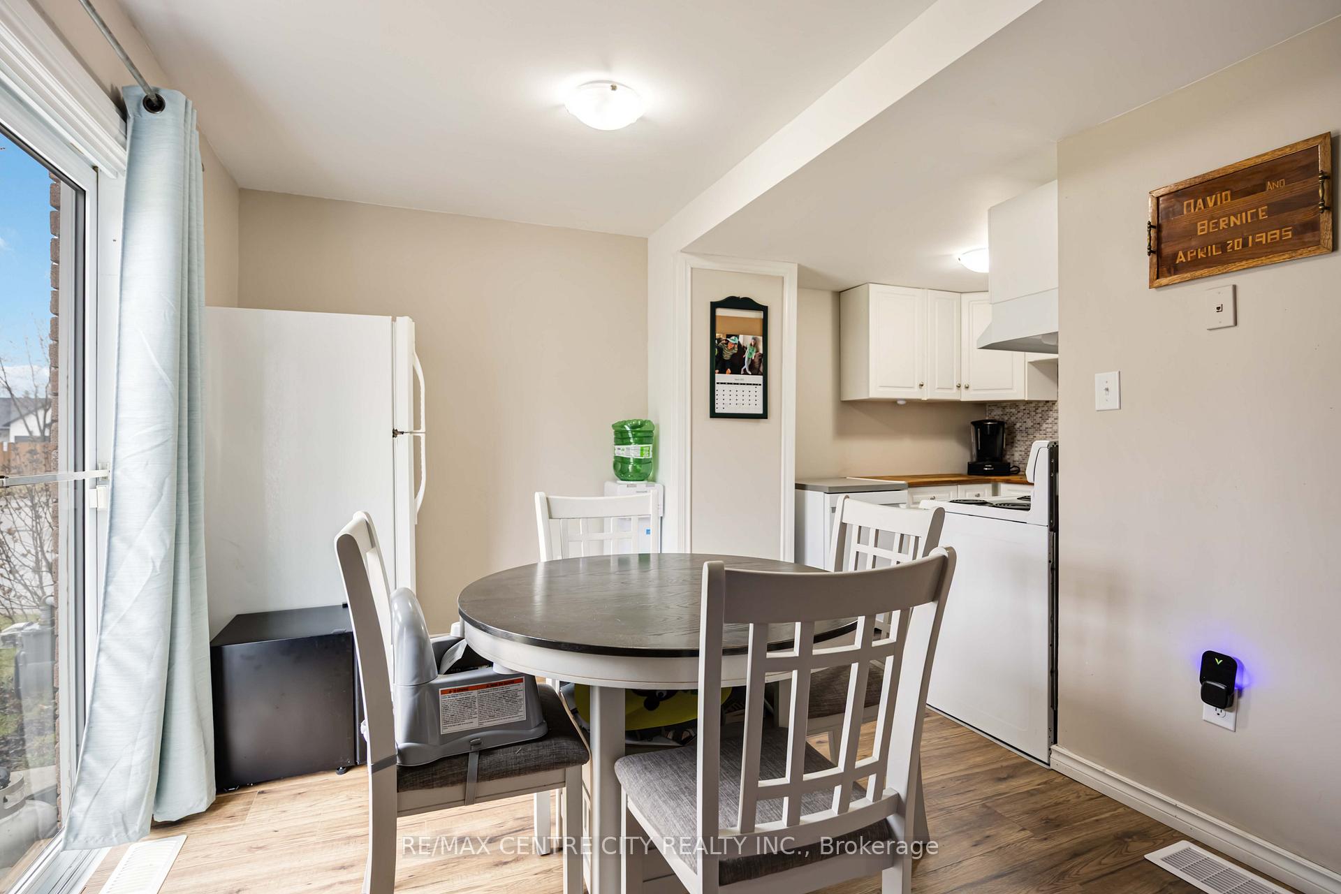 Photo 9 of Unit 81, 348 Cameron Street, St. Clair — HOMEH