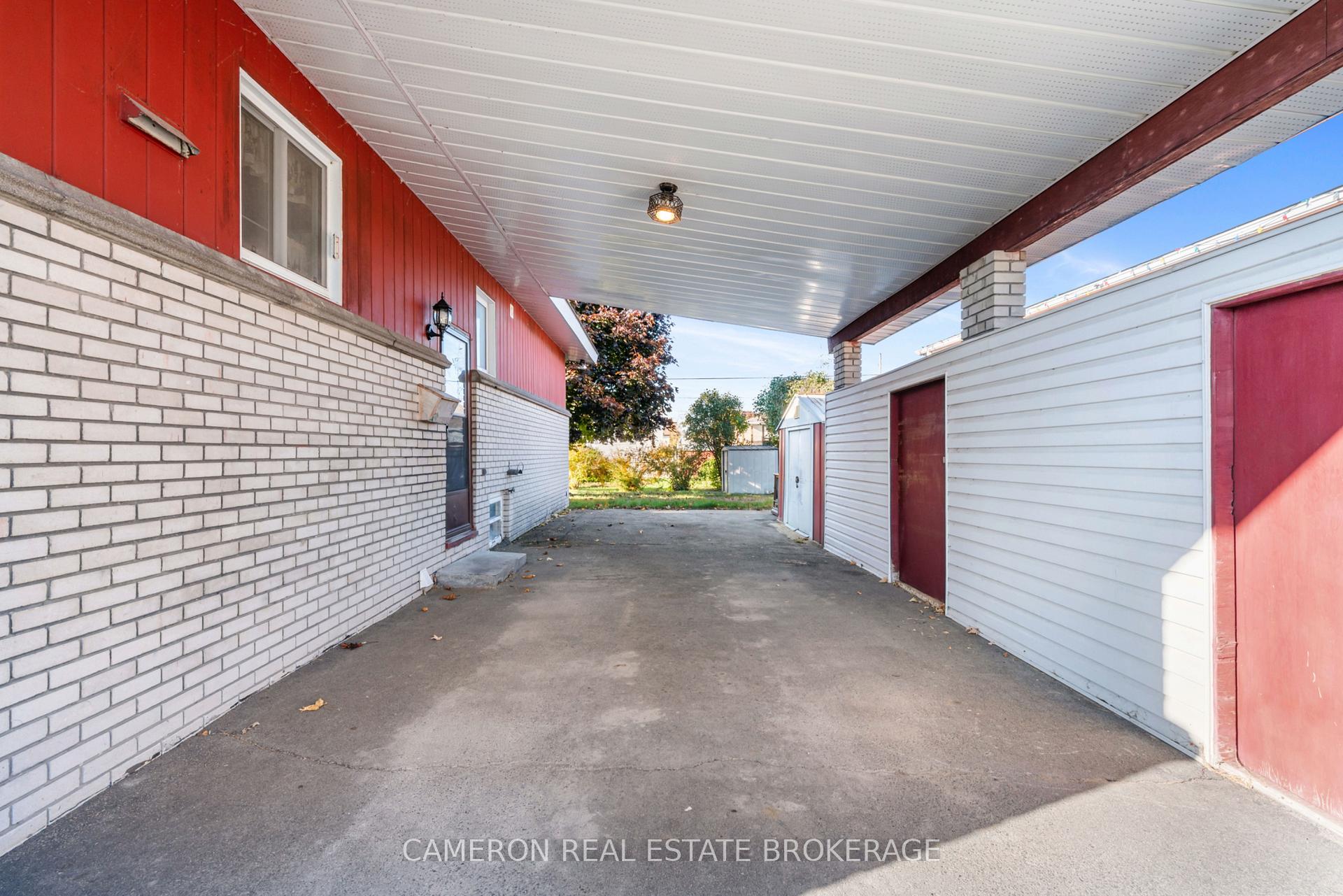 Photo 3 of 241 Sunnyside Avenue, Cornwall — HOMEH