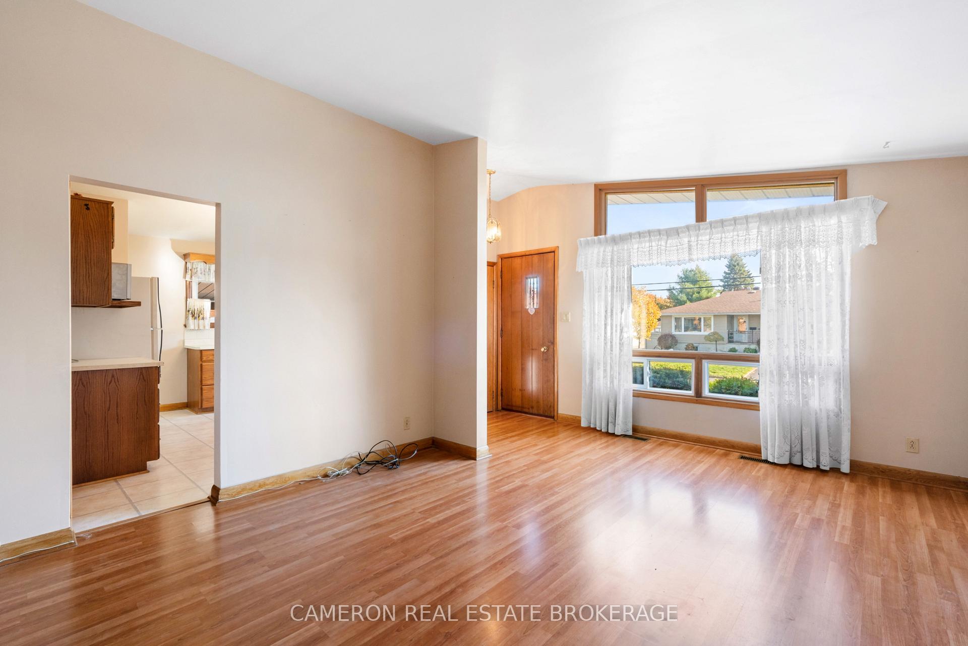 Photo 8 of 241 Sunnyside Avenue, Cornwall — HOMEH