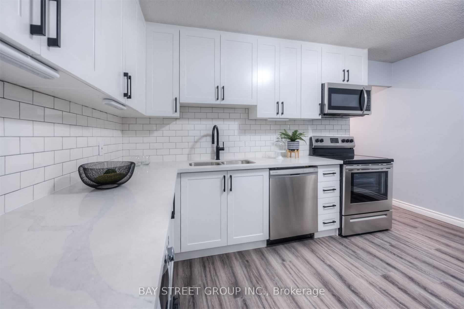 Photo 15 of Unit 2, 83 Westmount Road N, Waterloo, Beechwood — HOMEH