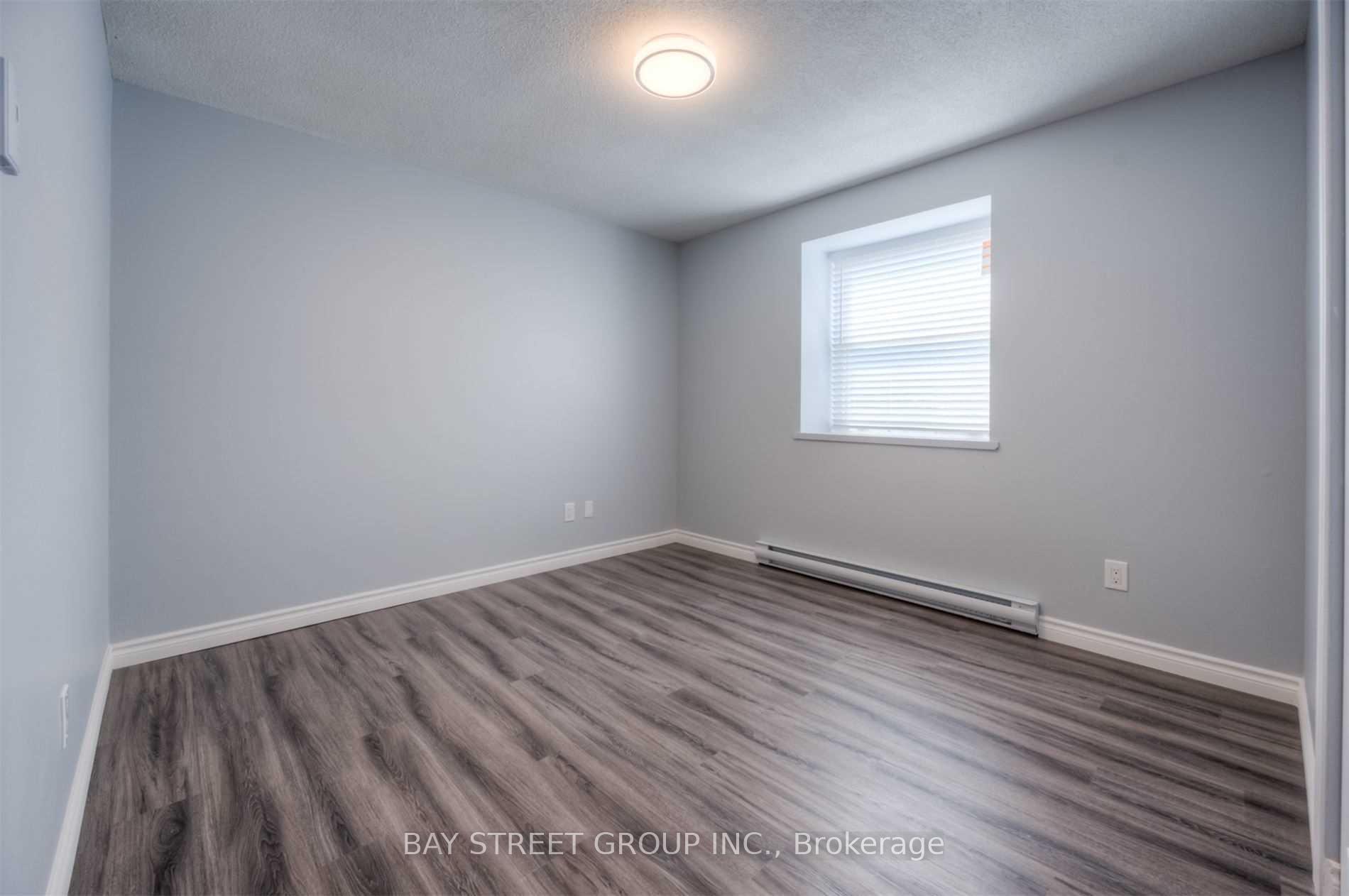 Photo 18 of Unit 2, 83 Westmount Road N, Waterloo, Beechwood — HOMEH