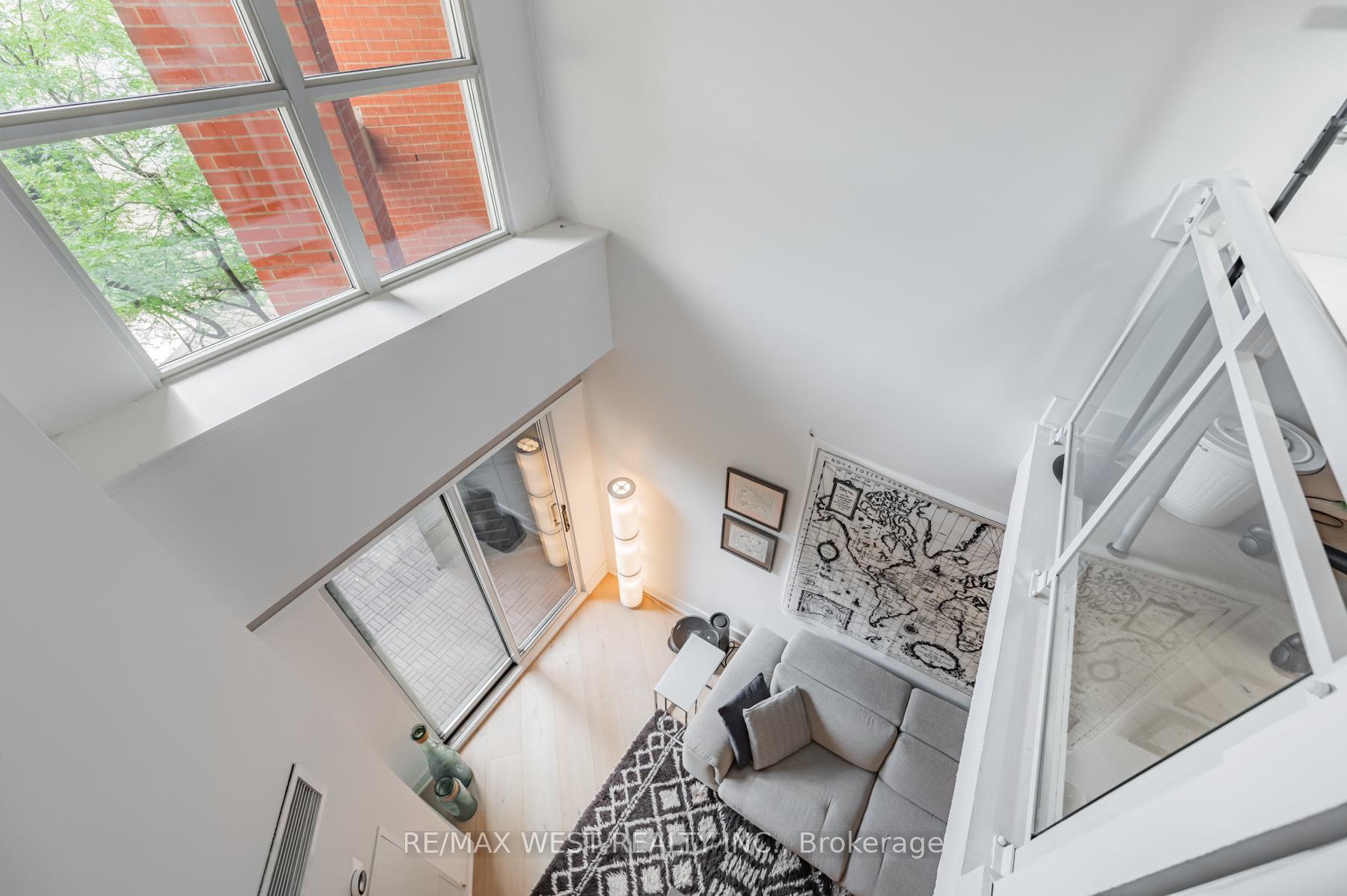 Photo 7 of Unit 430, 139 Merton Street, Toronto, Mount Pleasant West — HOMEH