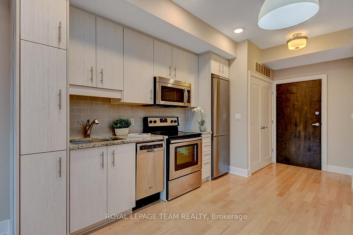 Photo 18 of Unit 207, 615 Longfields Drive, Ottawa, Barrhaven - Longfields — HOMEH