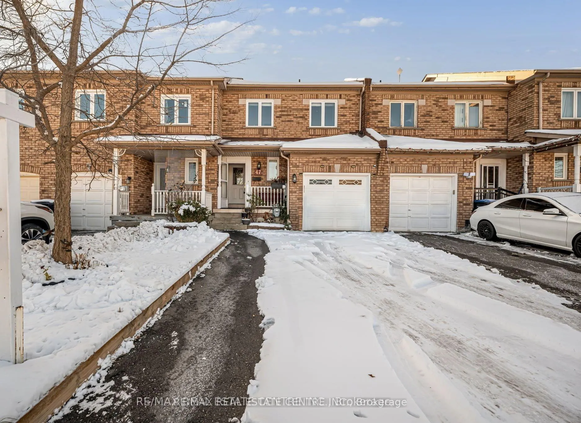 Photo 1 of 47 Brickyard Way N, Brampton, Brampton North — HOMEH