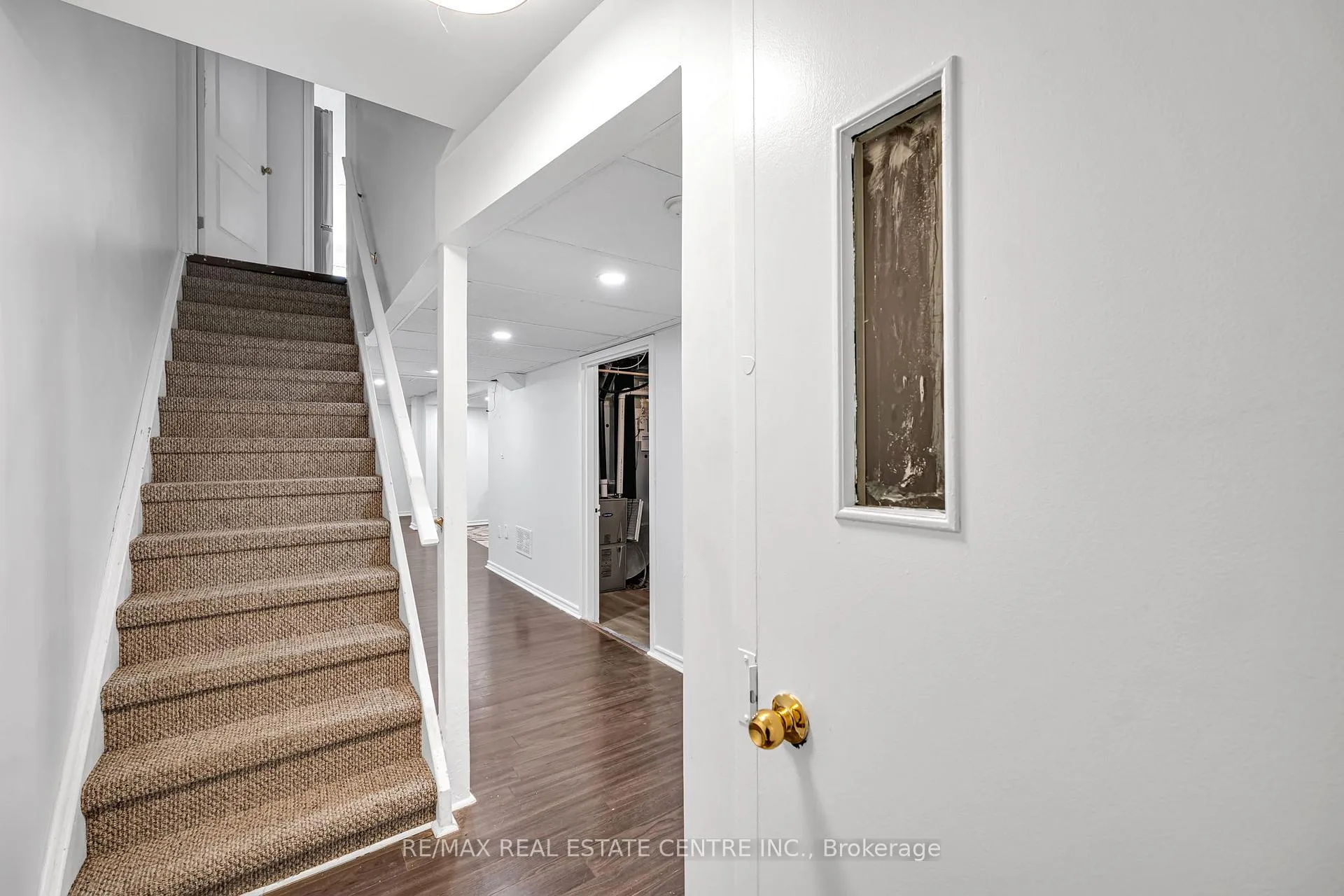 Photo 19 of 47 Brickyard Way N, Brampton, Brampton North — HOMEH