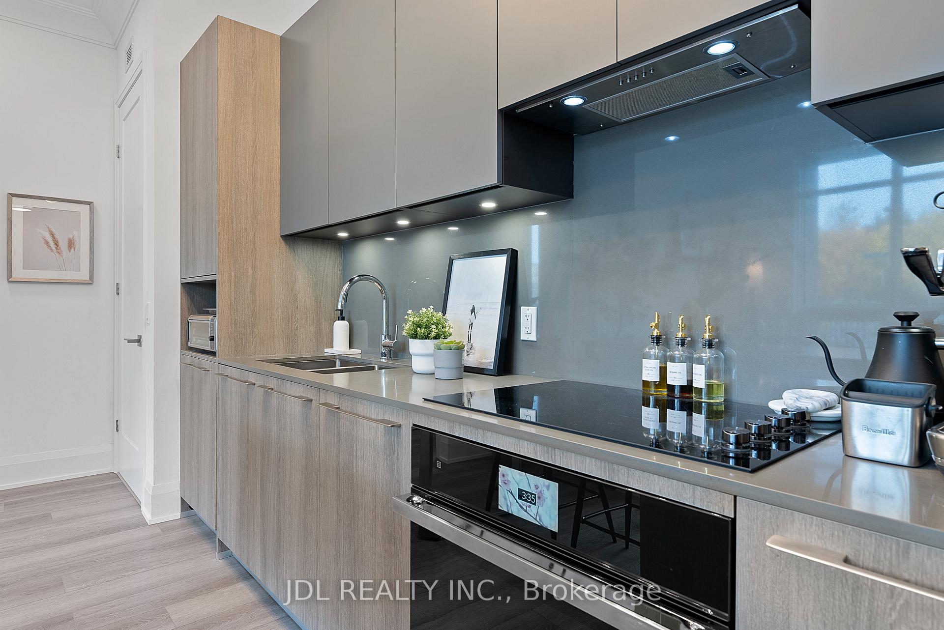 Photo 24 of Unit 102, 38 Water Walk Drive, Markham, Unionville — HOMEH