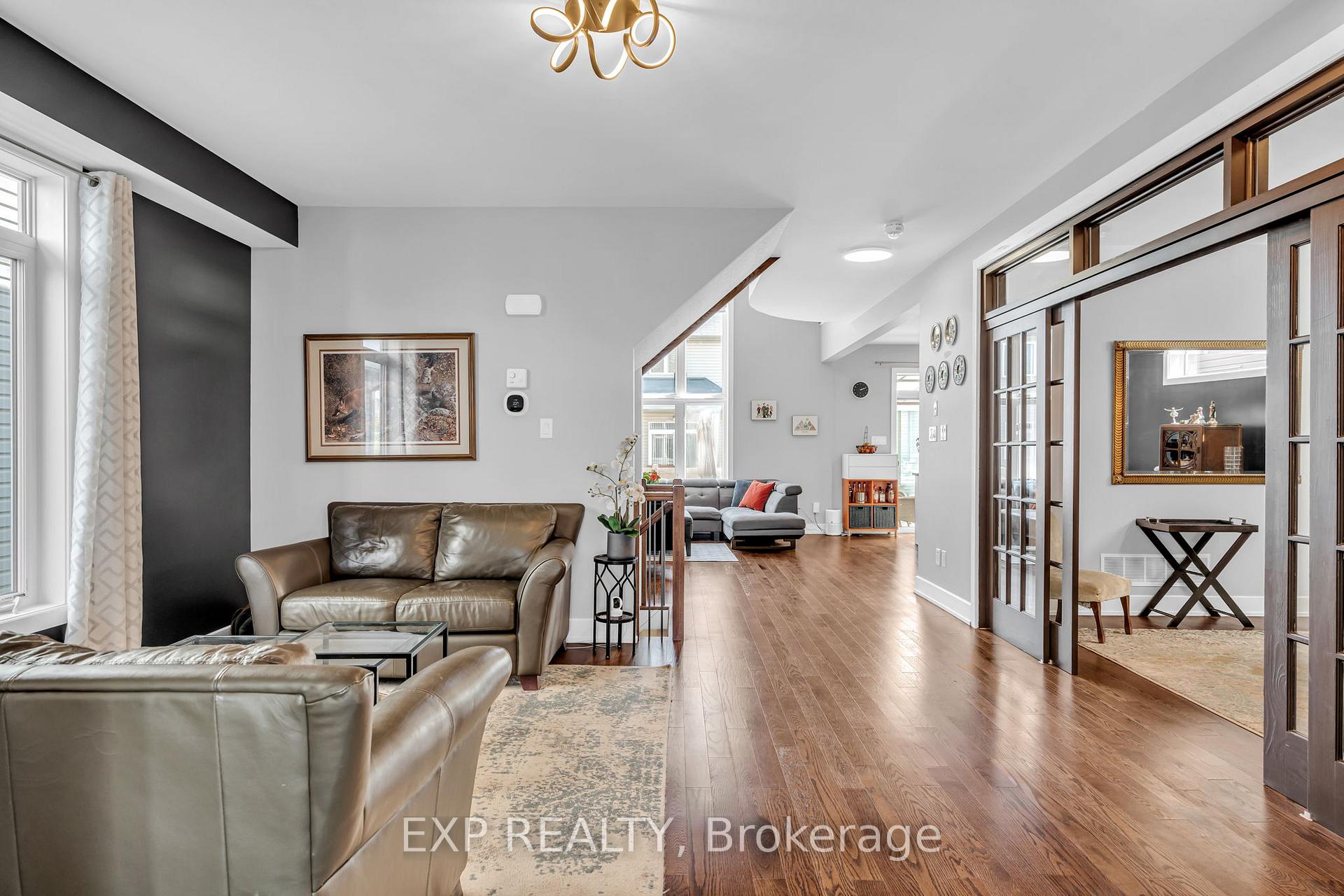 Photo 5 of 2114 Helene-Campbell Road, Ottawa, Barrhaven - Cedargrove/Fraserdale — HOMEH