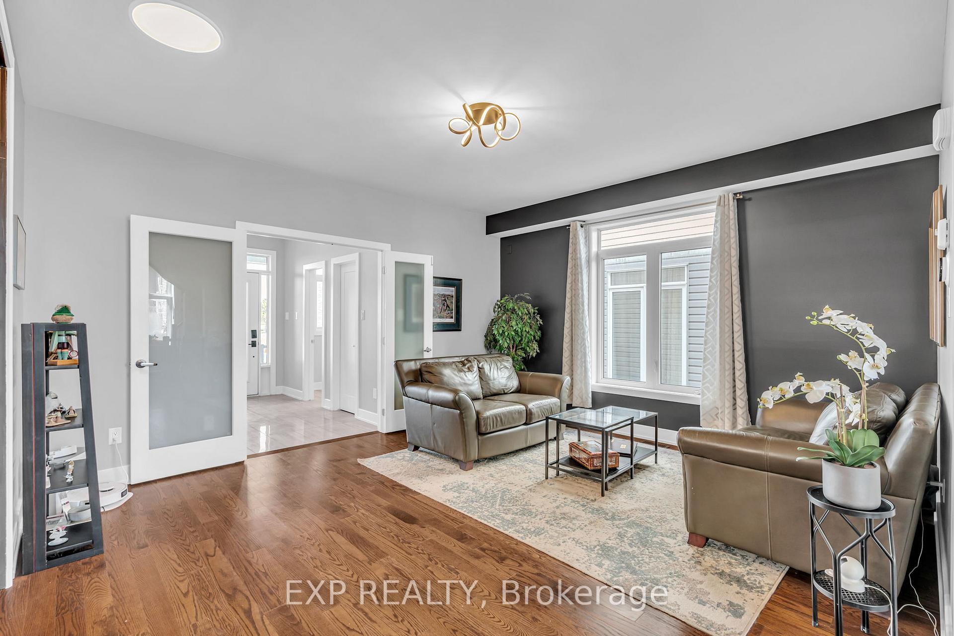 Photo 7 of 2114 Helene-Campbell Road, Ottawa, Barrhaven - Cedargrove/Fraserdale — HOMEH