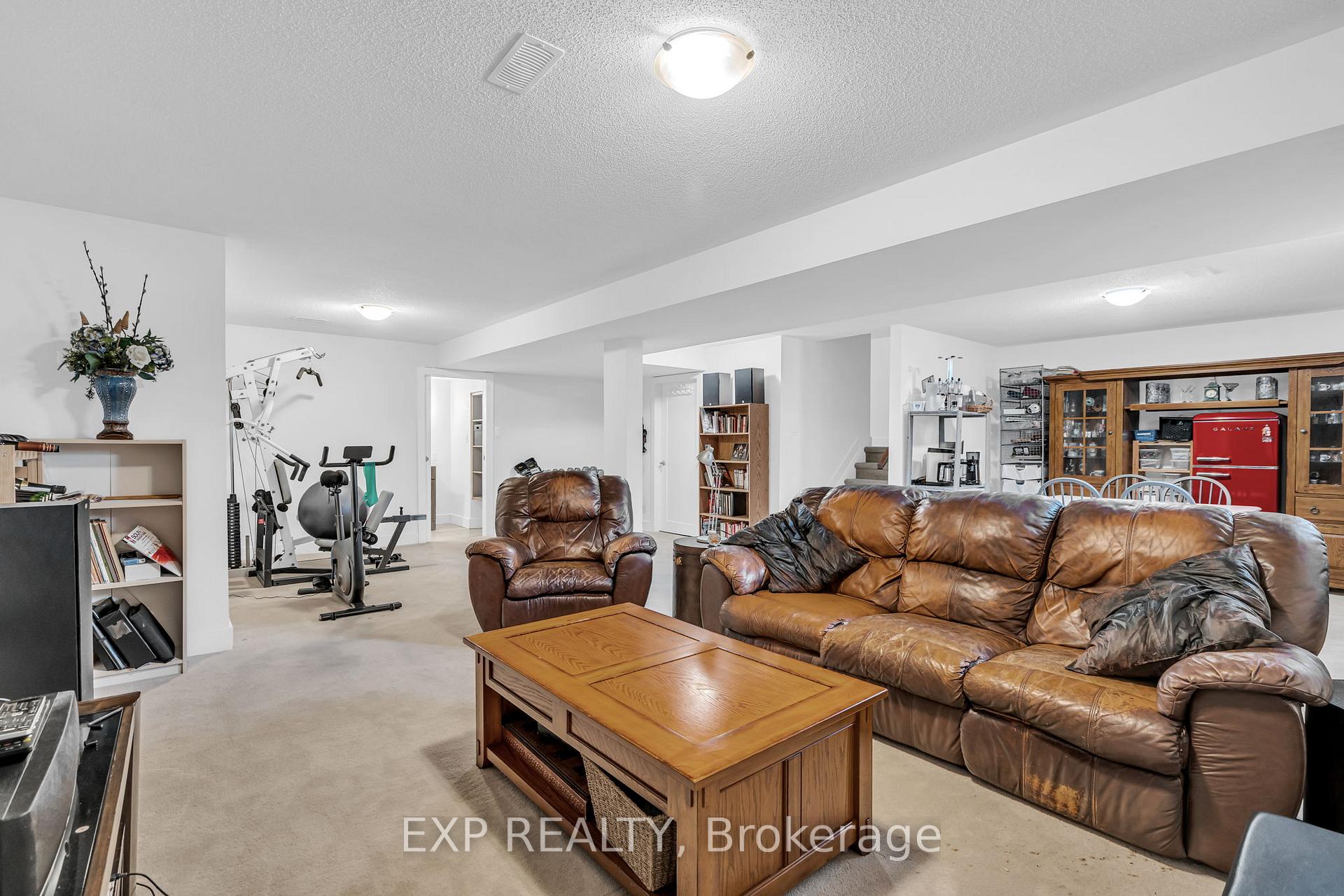 Photo 39 of 2114 Helene-Campbell Road, Ottawa, Barrhaven - Cedargrove/Fraserdale — HOMEH