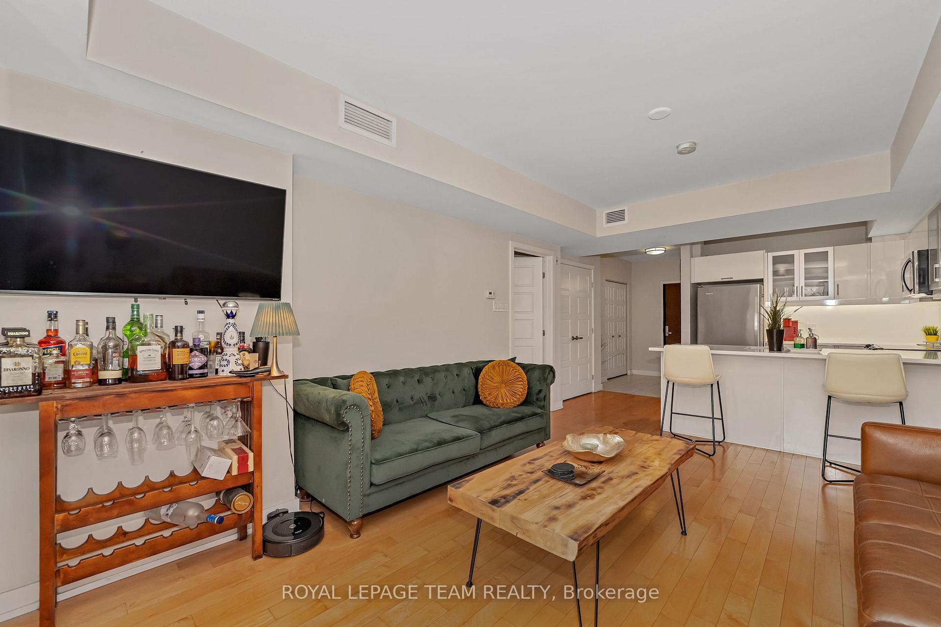 Photo 13 of Unit 319, 316 Bruyere Street, Ottawa, Lower Town — HOMEH