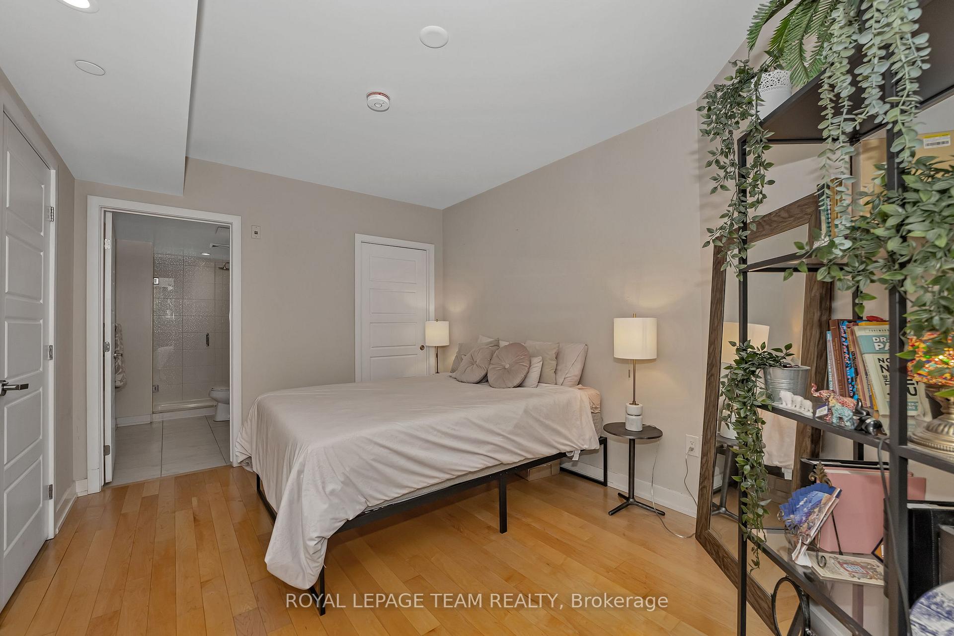 Photo 17 of Unit 319, 316 Bruyere Street, Ottawa, Lower Town — HOMEH