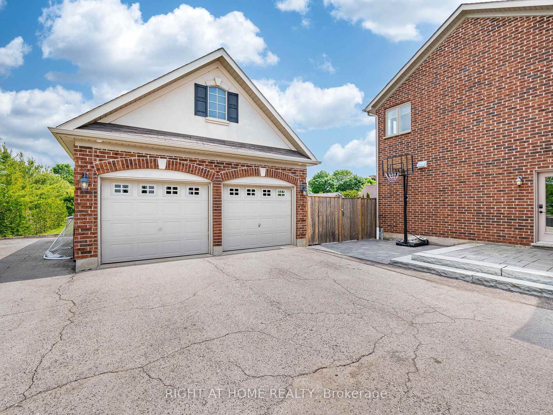 Photo 48 of 27 Armstrong Street, Erin — HOMEH