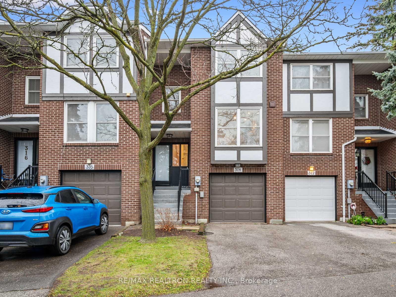 Photo 1 of Unit 43, 314 Simonston Boulevard W, Markham, German Mills — HOMEH