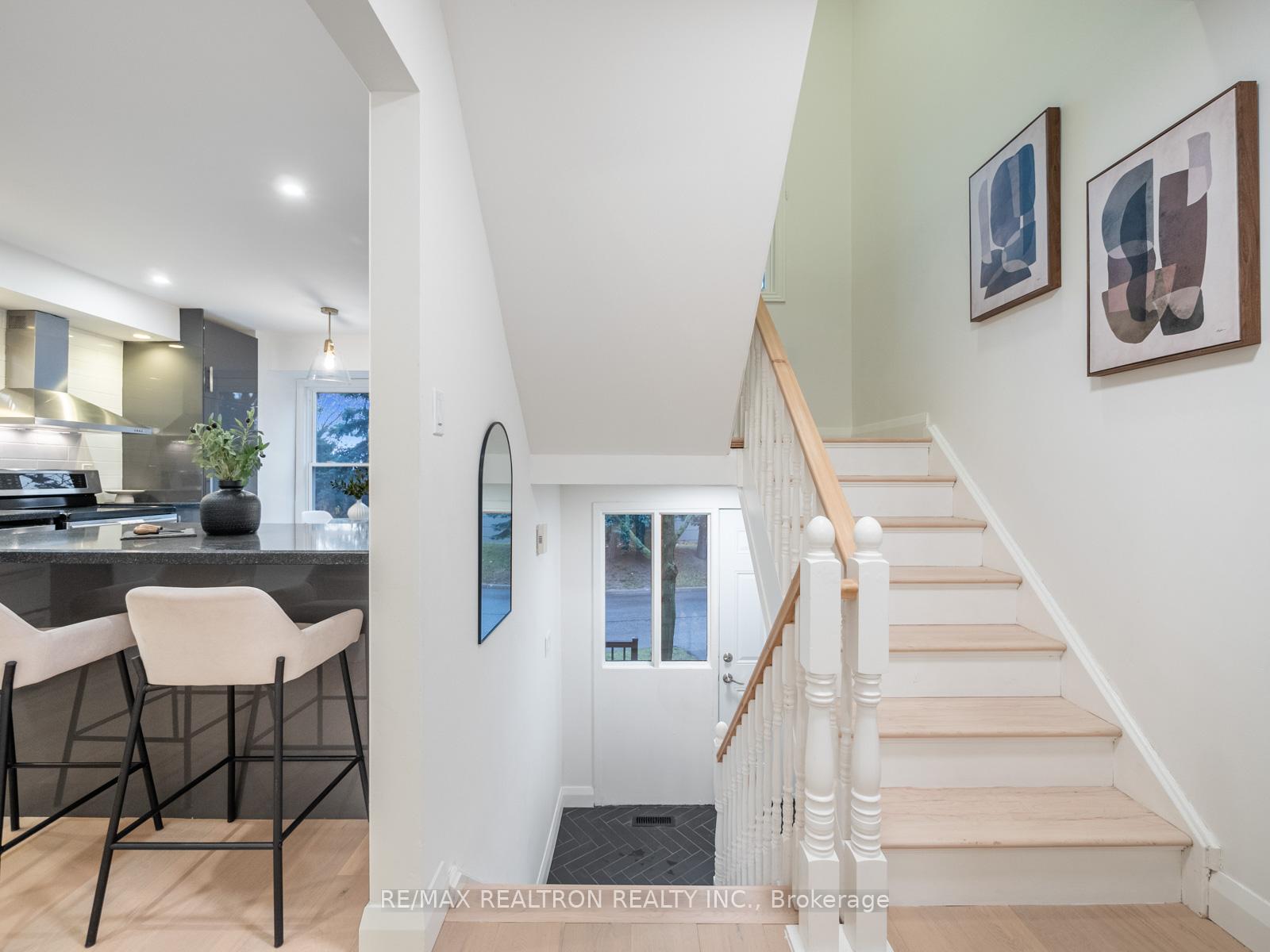 Photo 3 of Unit 43, 314 Simonston Boulevard W, Markham, German Mills — HOMEH
