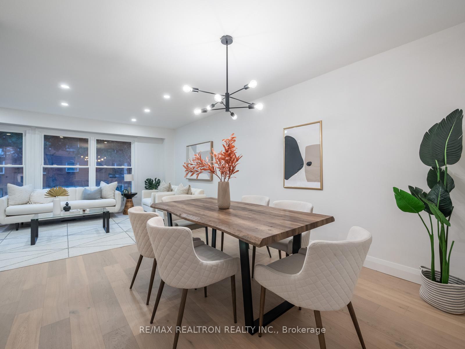 Photo 7 of Unit 43, 314 Simonston Boulevard W, Markham, German Mills — HOMEH