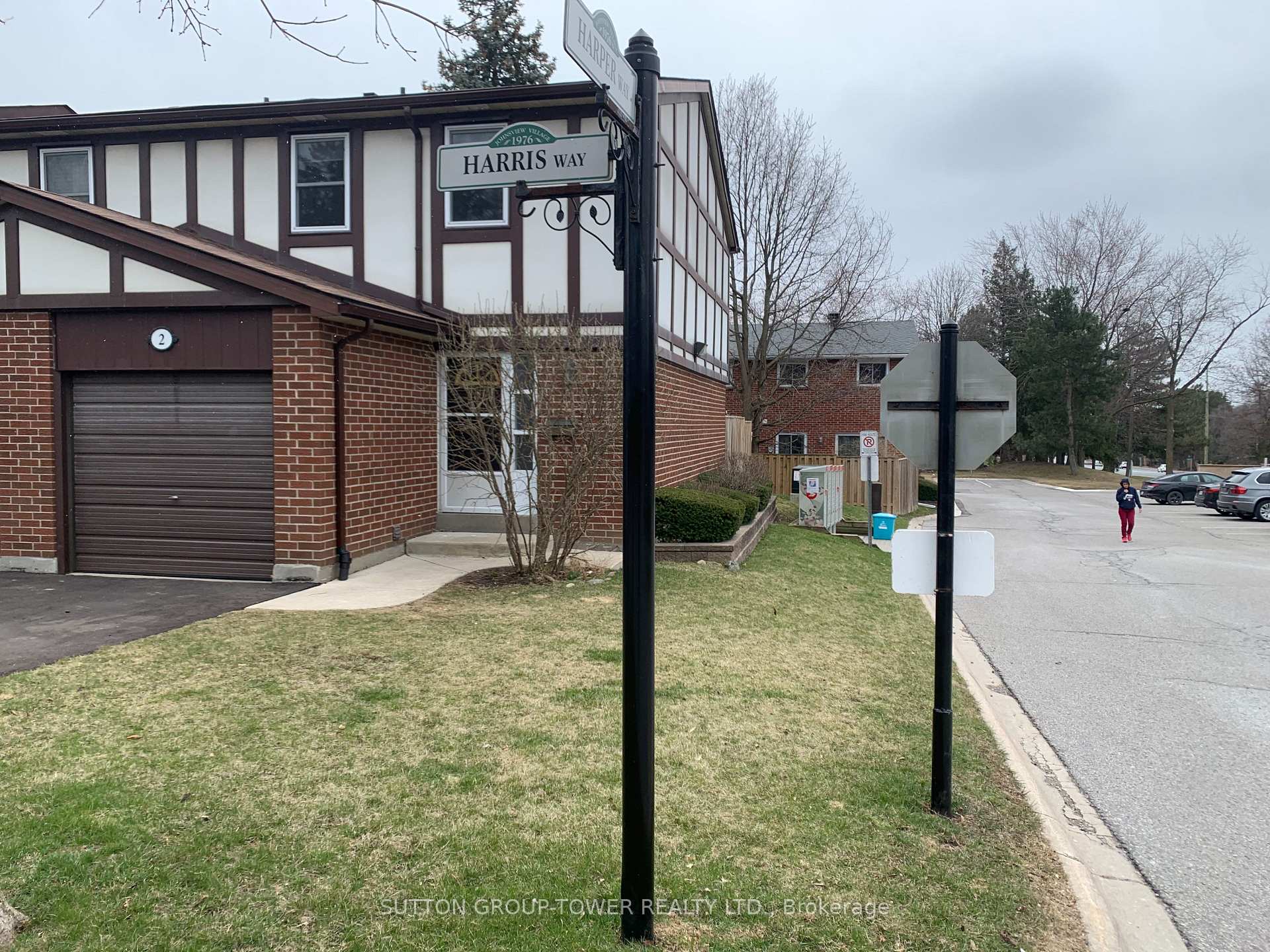 Photo 2 of 2 Harris Way, Markham, Aileen-Willowbrook — HOMEH
