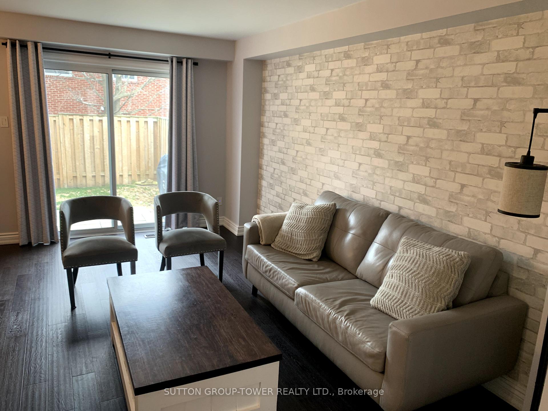 Photo 7 of 2 Harris Way, Markham, Aileen-Willowbrook — HOMEH
