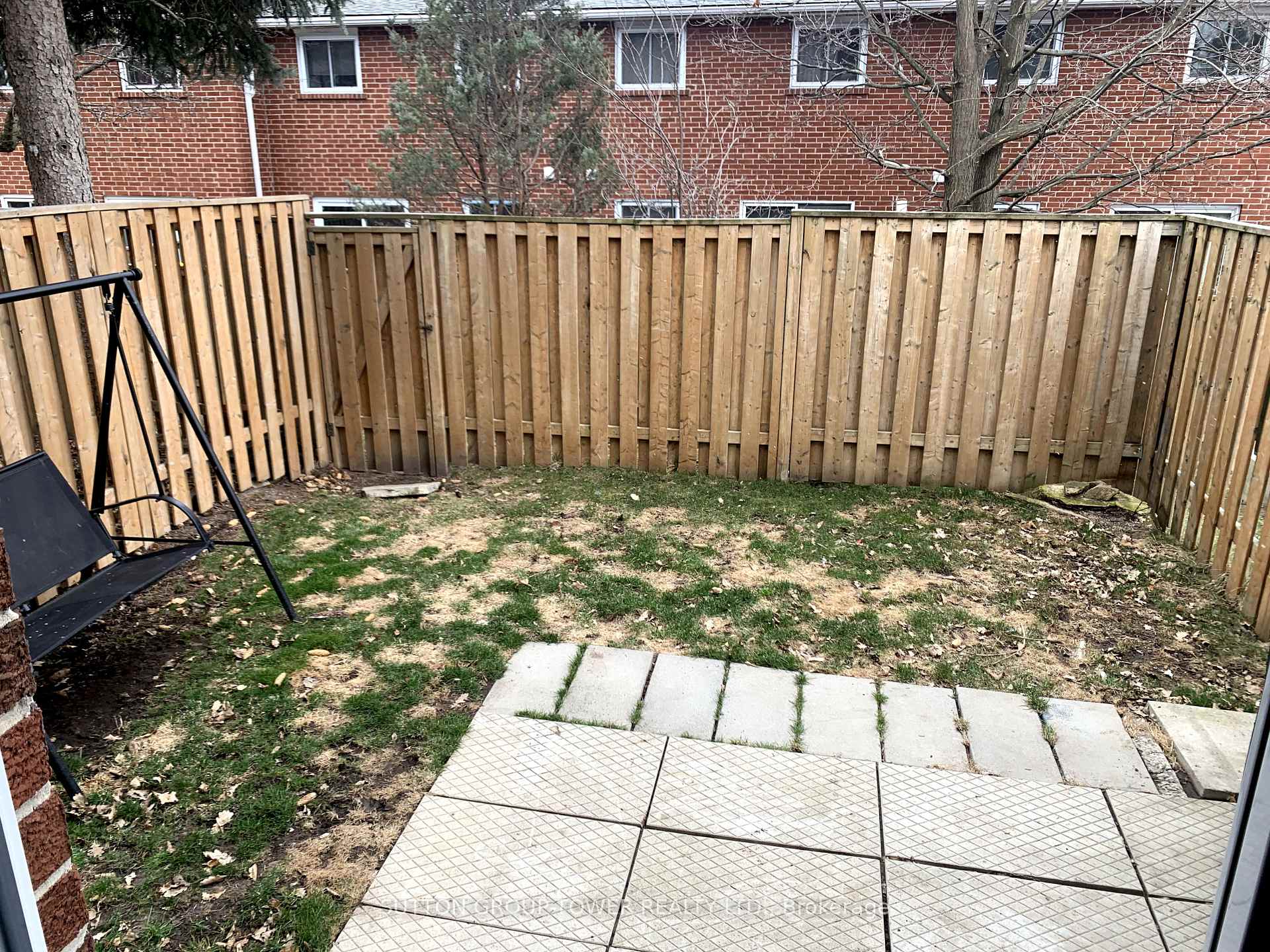 Photo 8 of 2 Harris Way, Markham, Aileen-Willowbrook — HOMEH