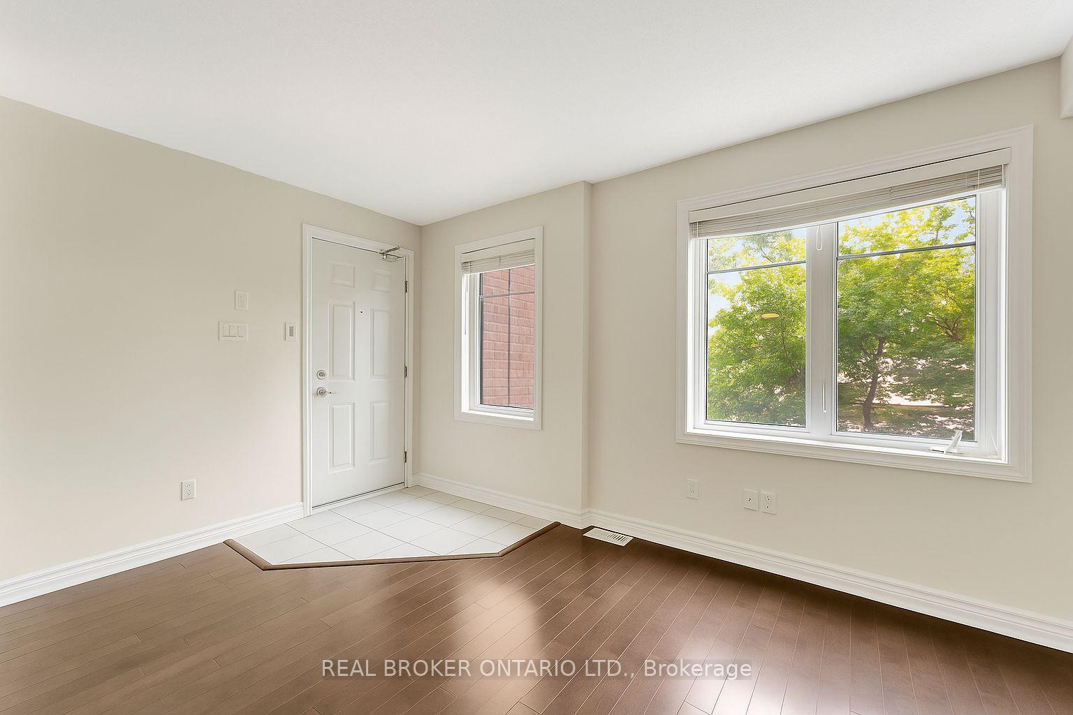 Photo 3 of 778A Chapman Mills Drive N, Ottawa, Barrhaven - Strandherd — HOMEH
