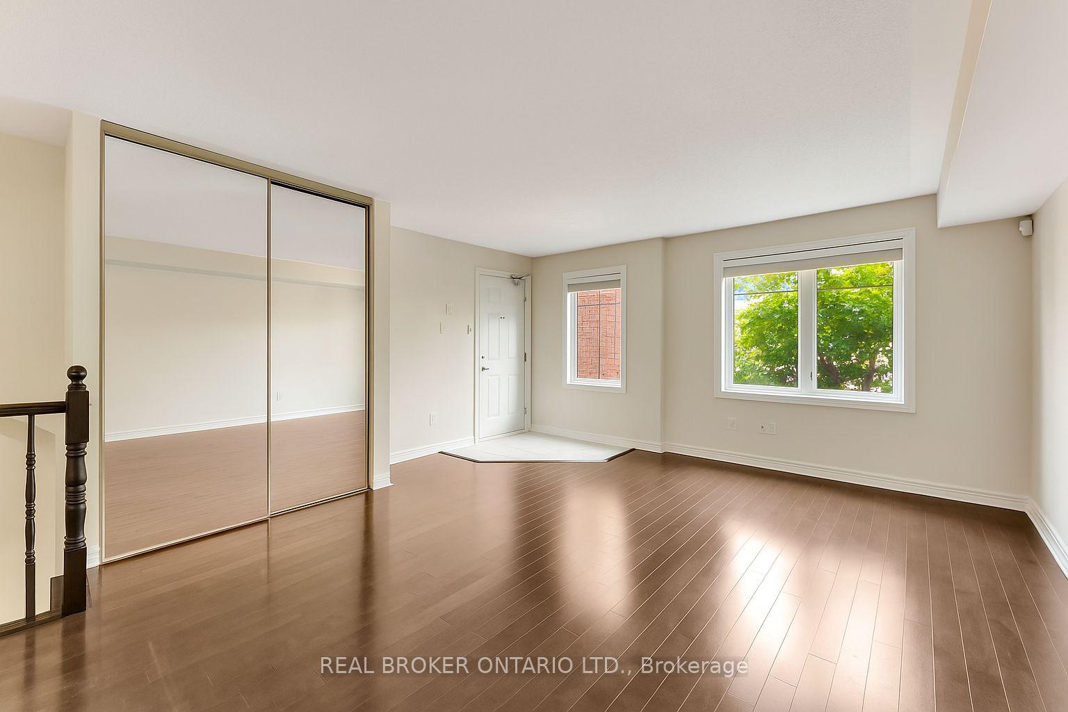 Photo 6 of 778A Chapman Mills Drive N, Ottawa, Barrhaven - Strandherd — HOMEH