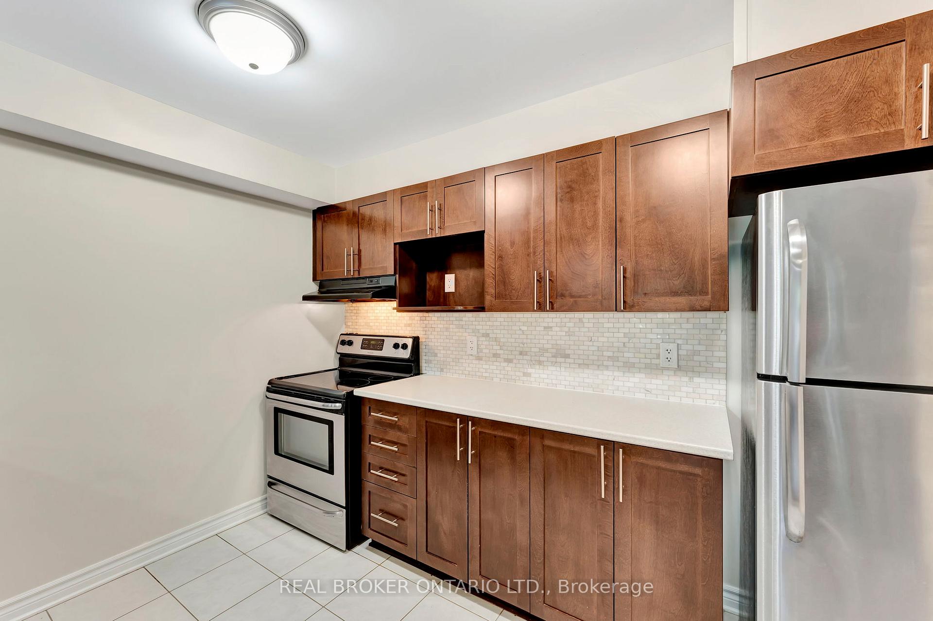 Photo 9 of 778A Chapman Mills Drive N, Ottawa, Barrhaven - Strandherd — HOMEH