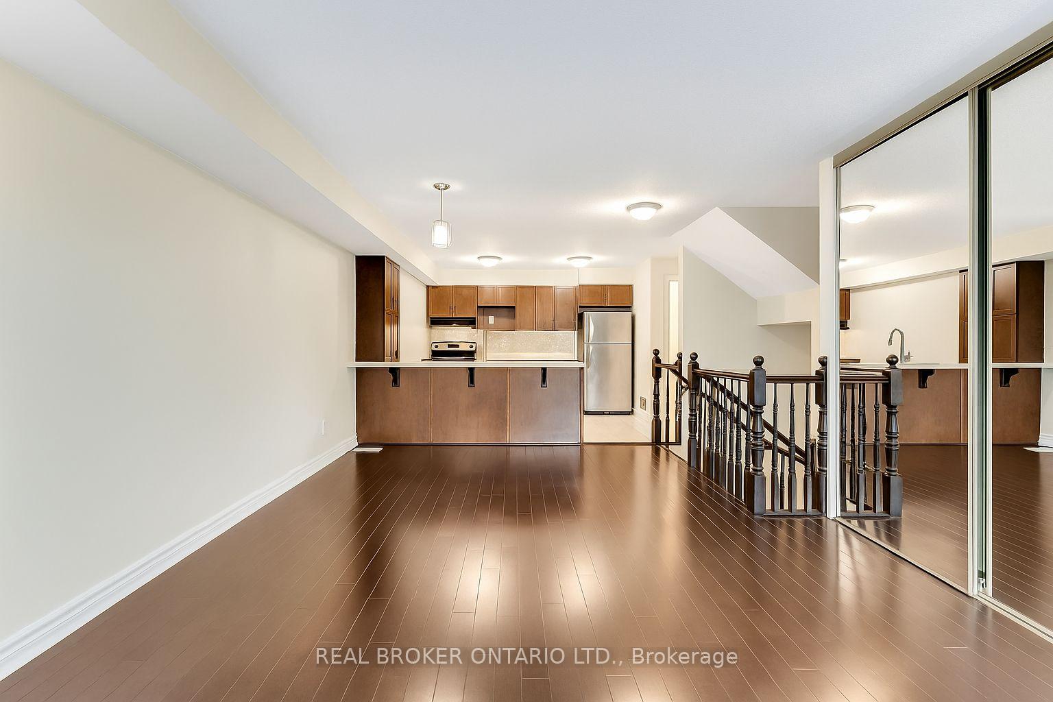 Photo 12 of 778A Chapman Mills Drive N, Ottawa, Barrhaven - Strandherd — HOMEH