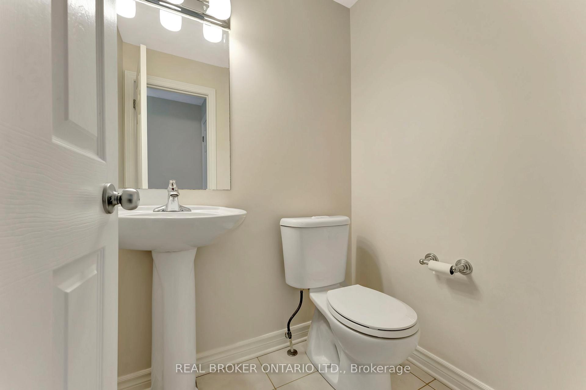 Photo 15 of 778A Chapman Mills Drive N, Ottawa, Barrhaven - Strandherd — HOMEH