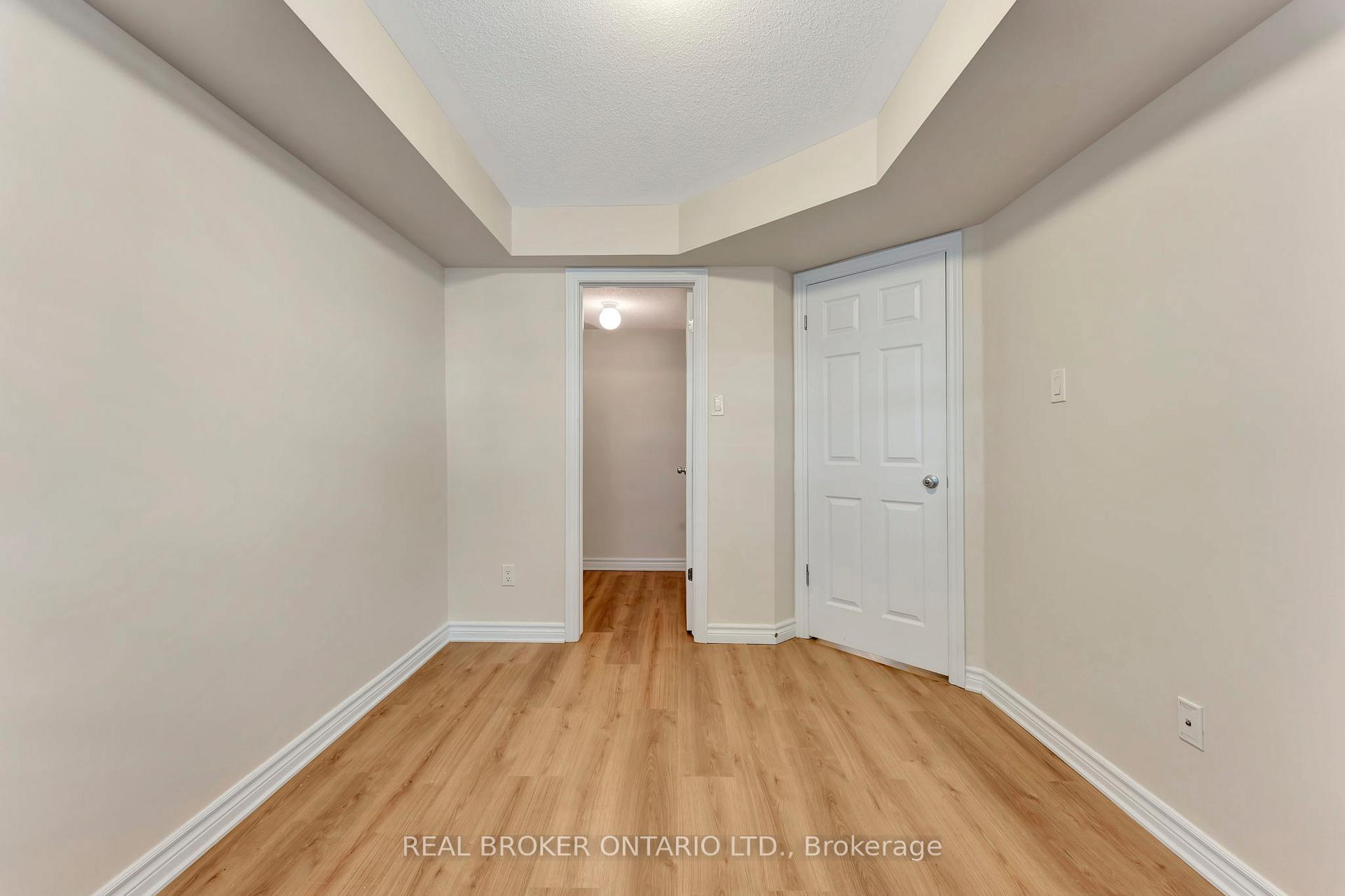 Photo 17 of 778A Chapman Mills Drive N, Ottawa, Barrhaven - Strandherd — HOMEH