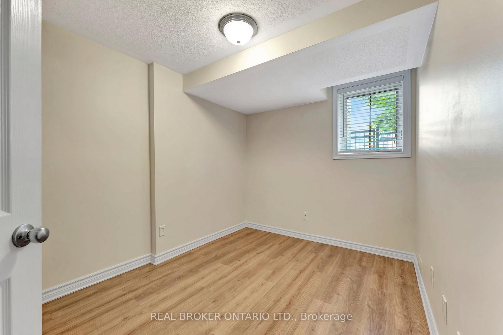 Photo 20 of 778A Chapman Mills Drive N, Ottawa, Barrhaven - Strandherd — HOMEH