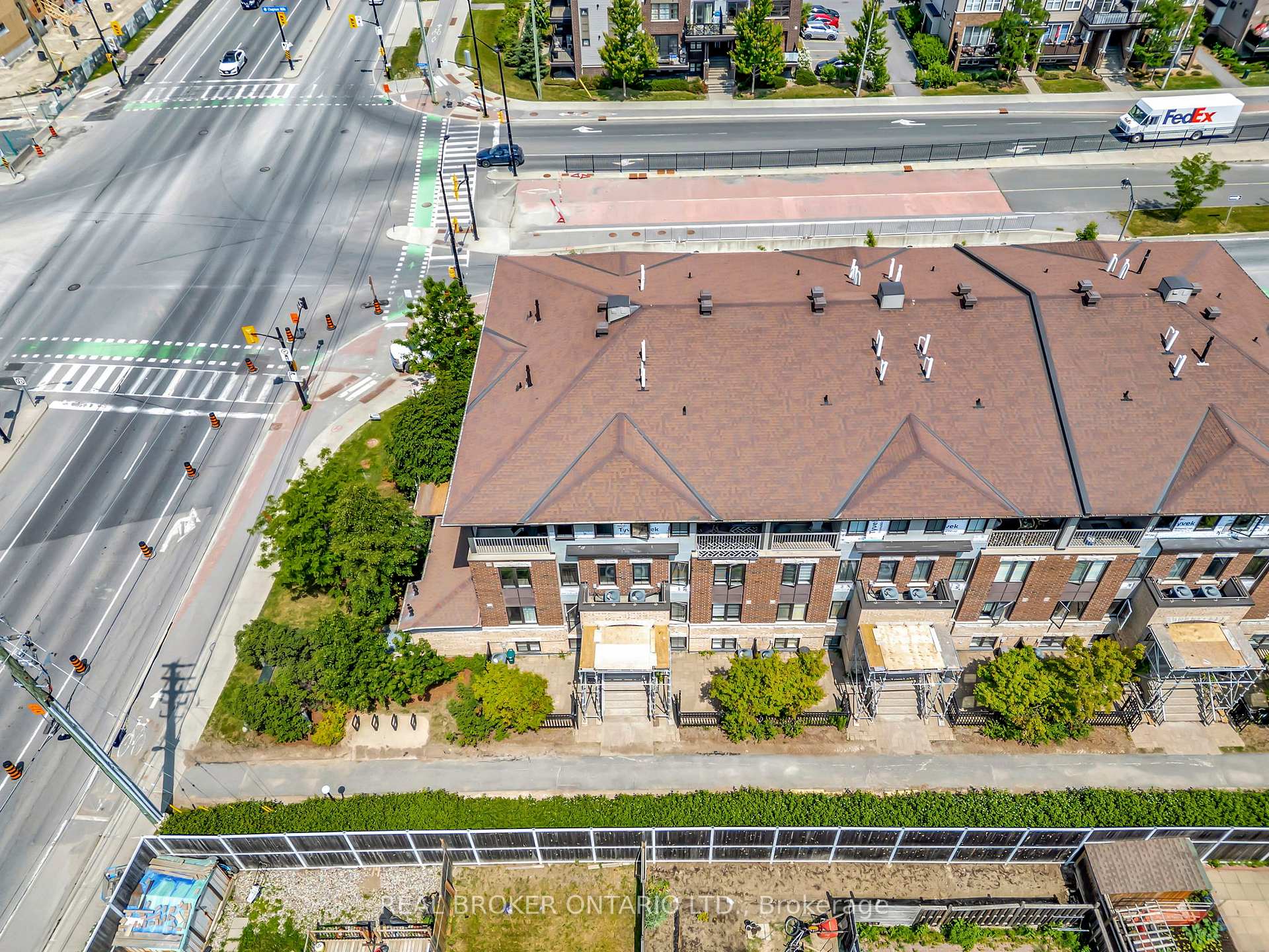 Photo 29 of 778A Chapman Mills Drive N, Ottawa, Barrhaven - Strandherd — HOMEH