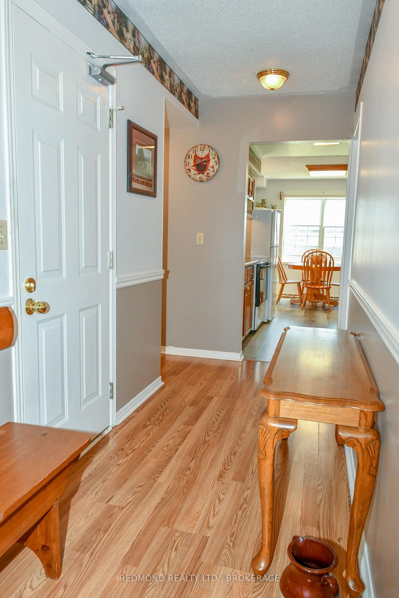 Photo 7 of 21 Elm Street, Gananoque — HOMEH
