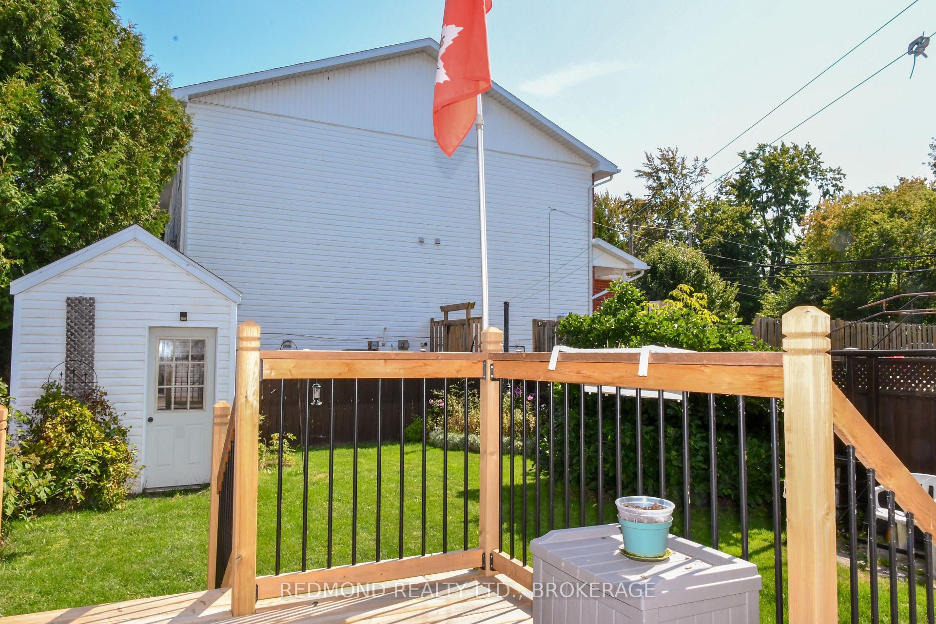Photo 17 of 21 Elm Street, Gananoque — HOMEH