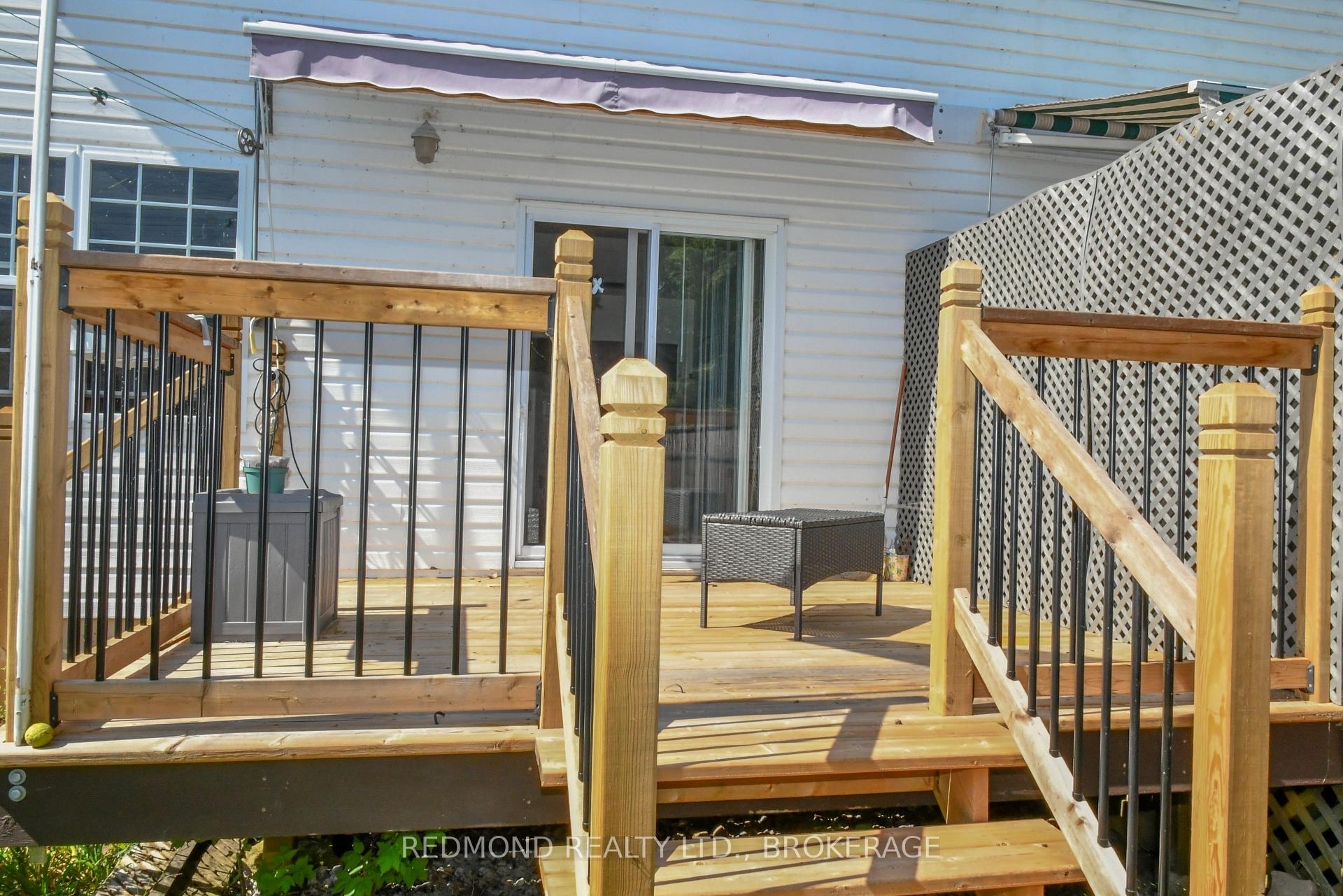 Photo 31 of 21 Elm Street, Gananoque — HOMEH