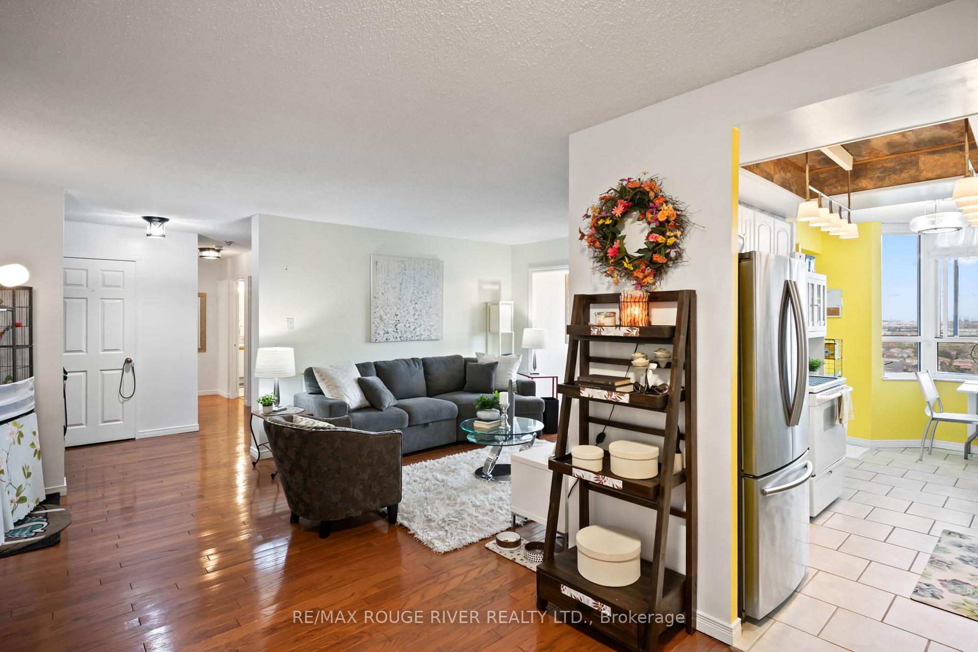 Photo 45 of Unit 1202, 100 County Court Boulevard, Brampton, Fletcher's Creek South — HOMEH