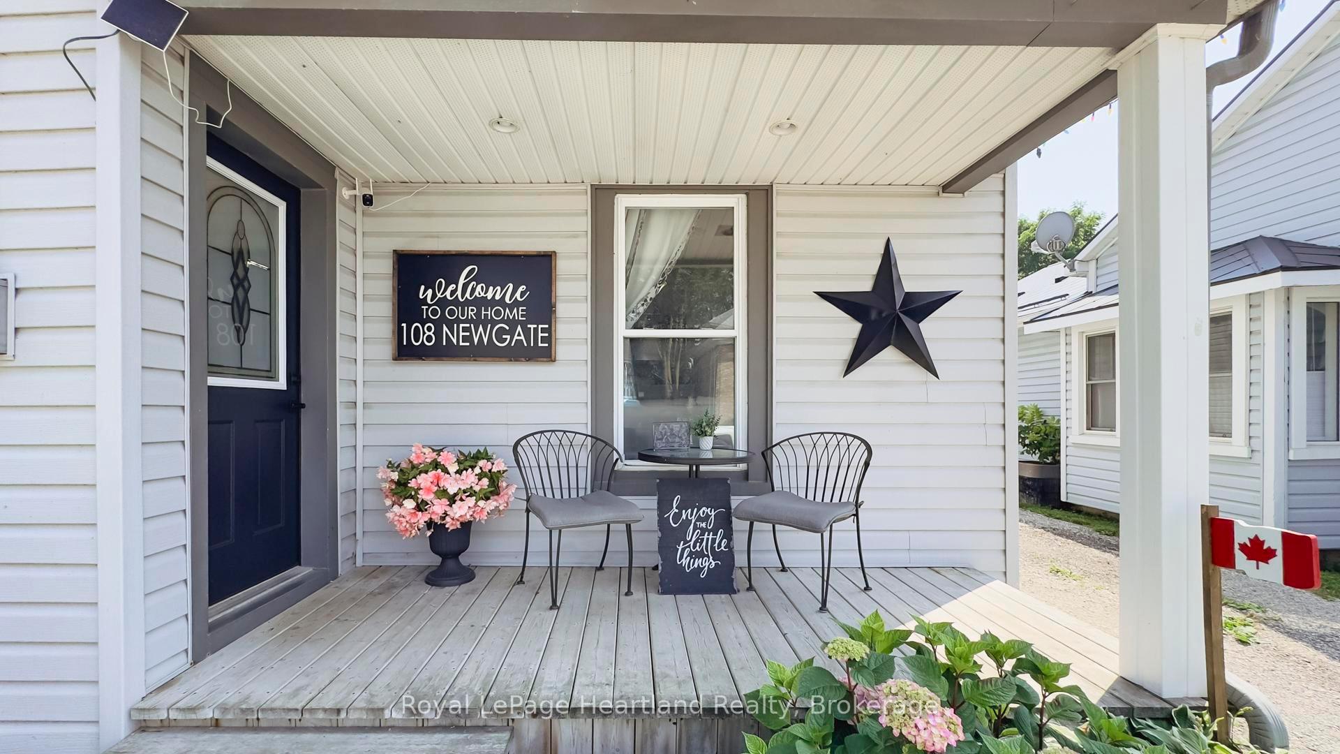 Photo 2 of 108 Newgate Street, Goderich, Goderich (Town) — HOMEH