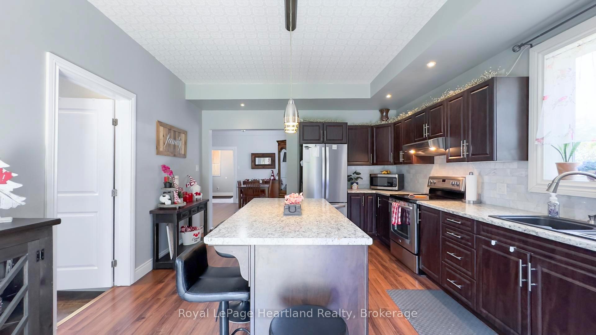 Photo 13 of 108 Newgate Street, Goderich, Goderich (Town) — HOMEH