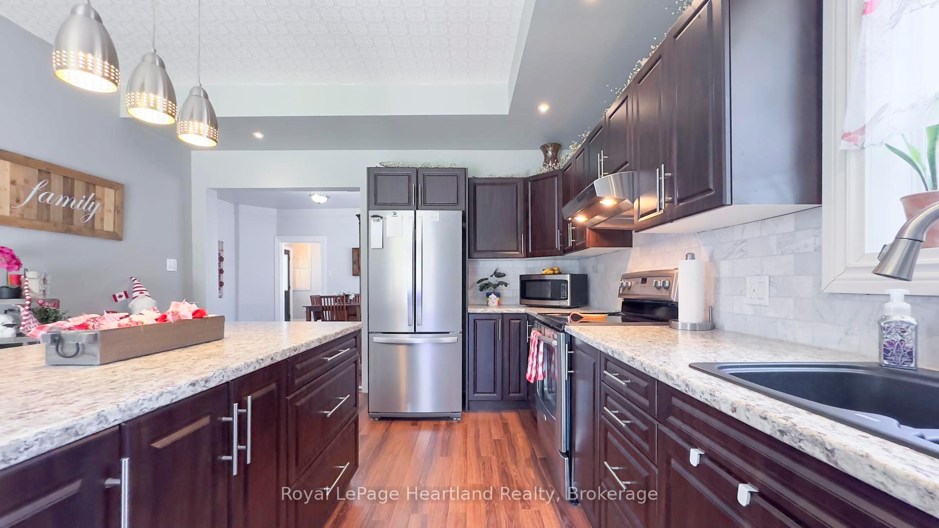 Photo 15 of 108 Newgate Street, Goderich, Goderich (Town) — HOMEH