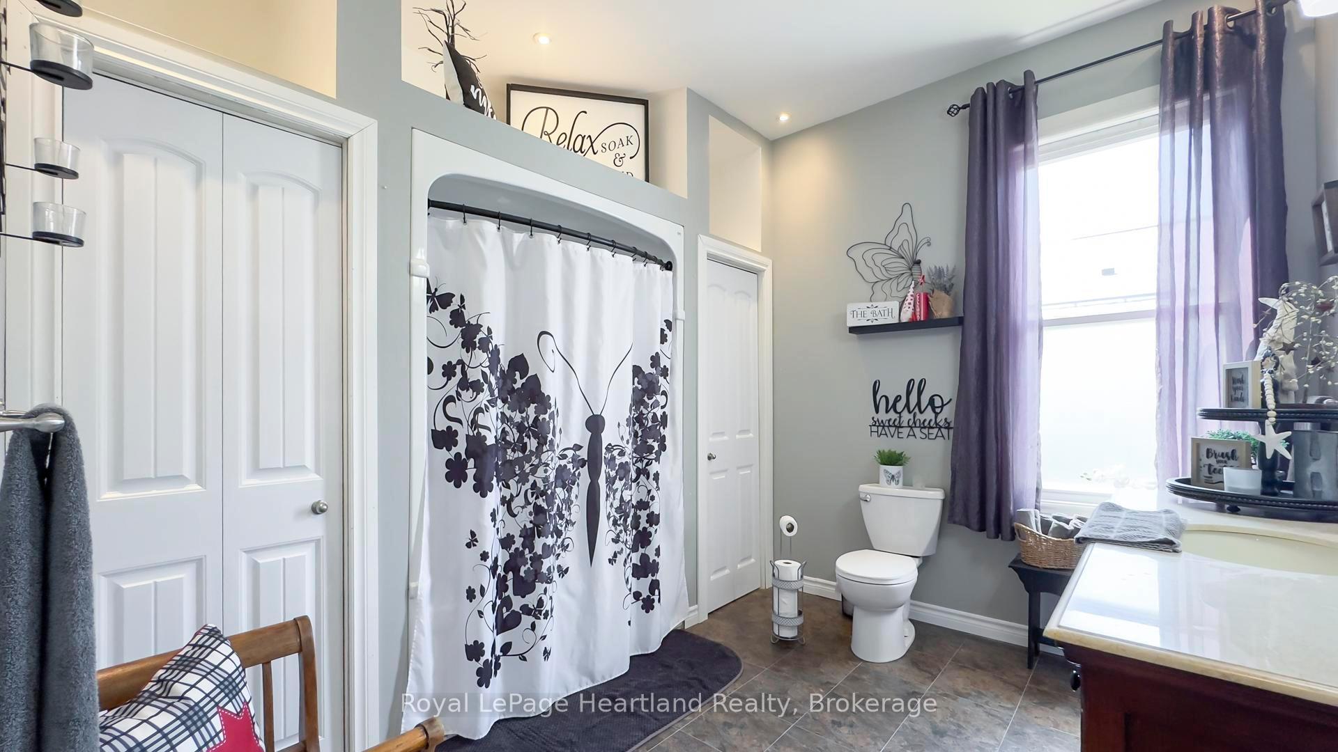 Photo 17 of 108 Newgate Street, Goderich, Goderich (Town) — HOMEH