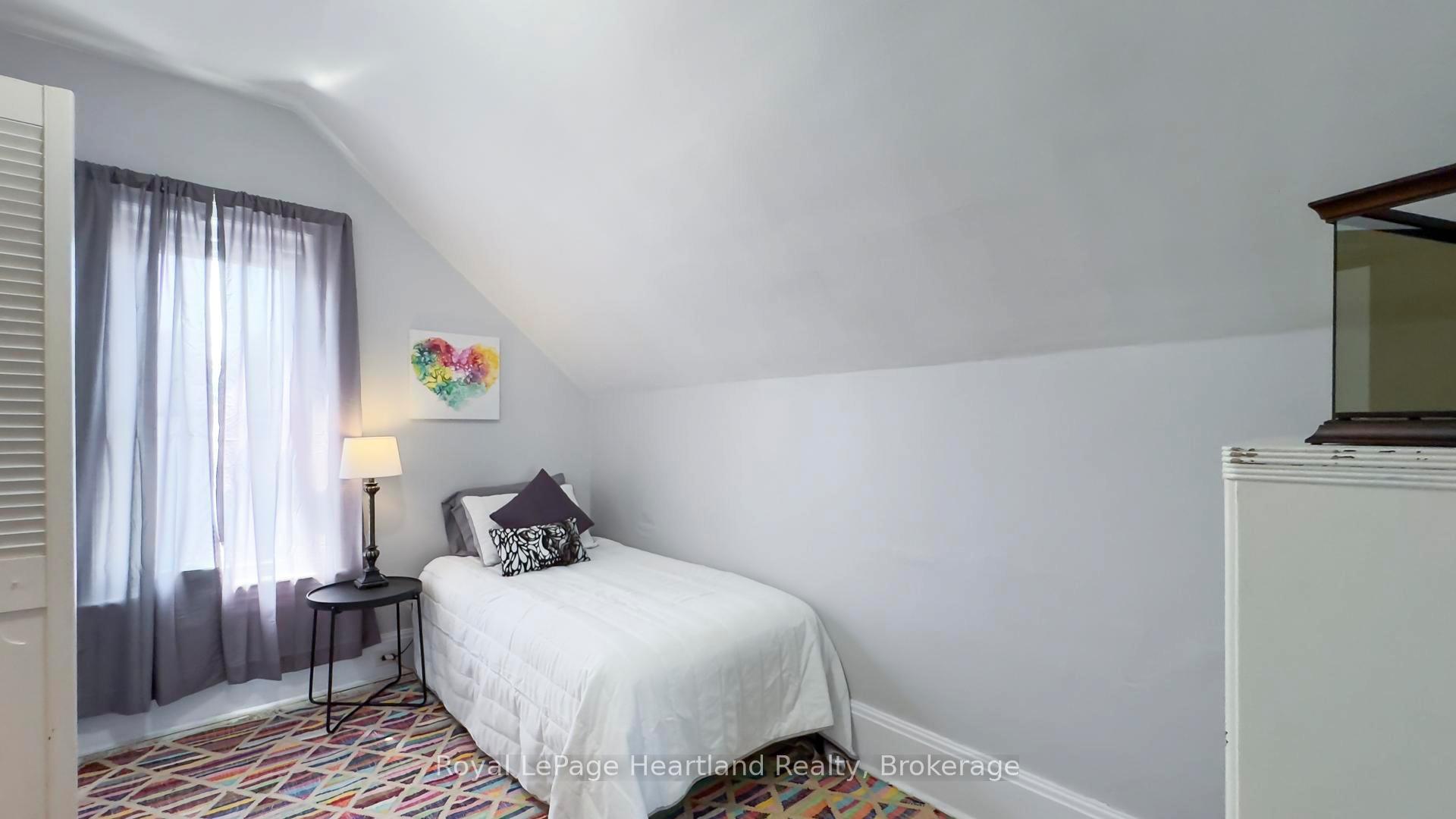 Photo 21 of 108 Newgate Street, Goderich, Goderich (Town) — HOMEH