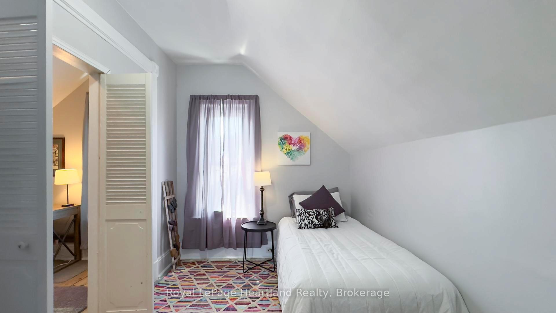 Photo 22 of 108 Newgate Street, Goderich, Goderich (Town) — HOMEH