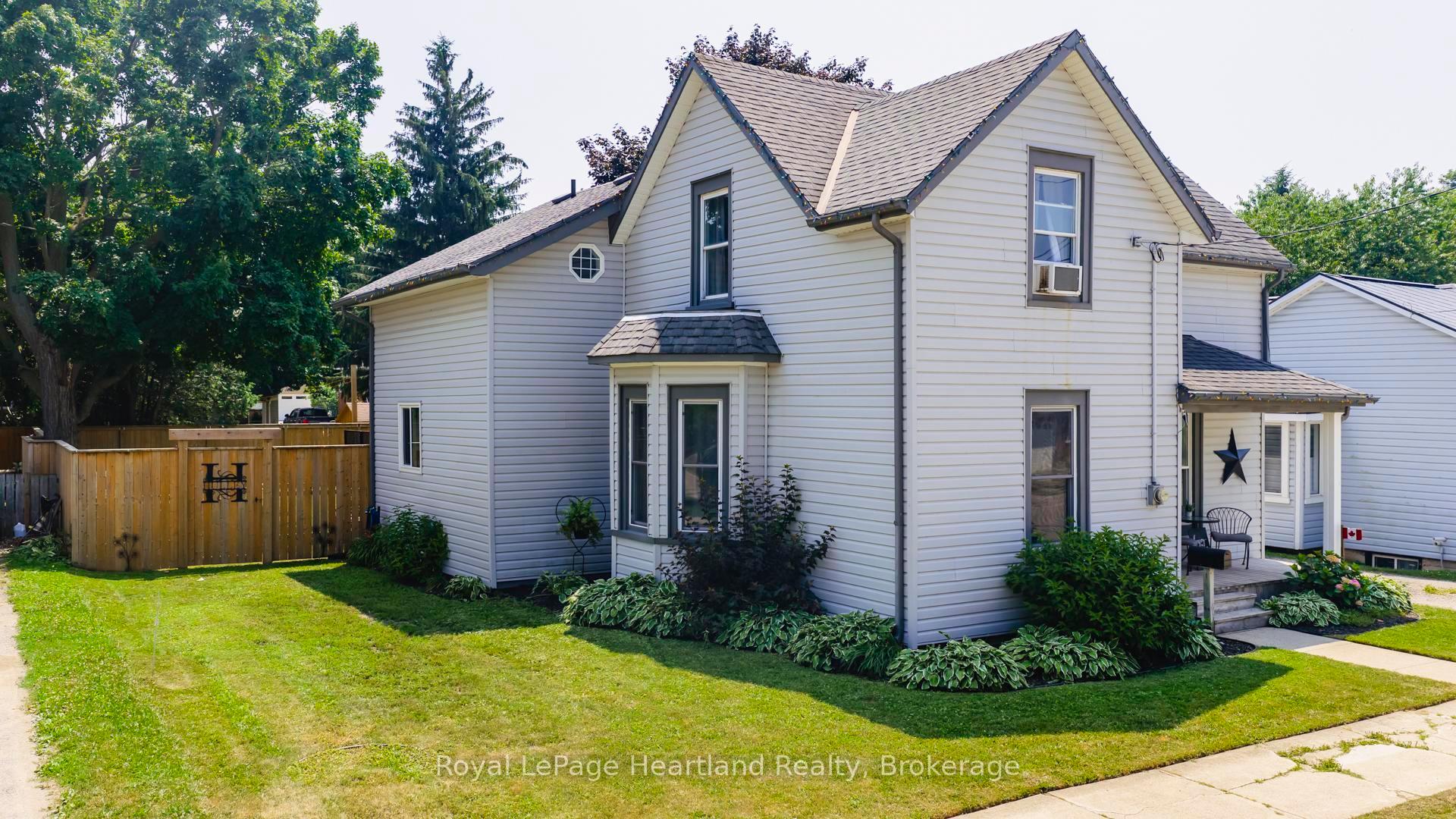 Photo 46 of 108 Newgate Street, Goderich, Goderich (Town) — HOMEH