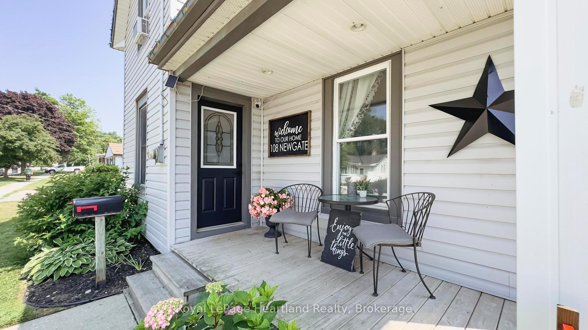 Photo 47 of 108 Newgate Street, Goderich, Goderich (Town) — HOMEH