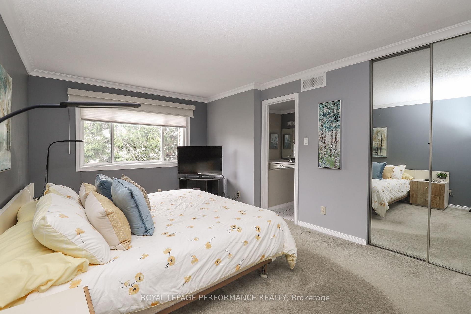 Photo 15 of 104 Stonebriar Drive, Ottawa, Centrepointe — HOMEH