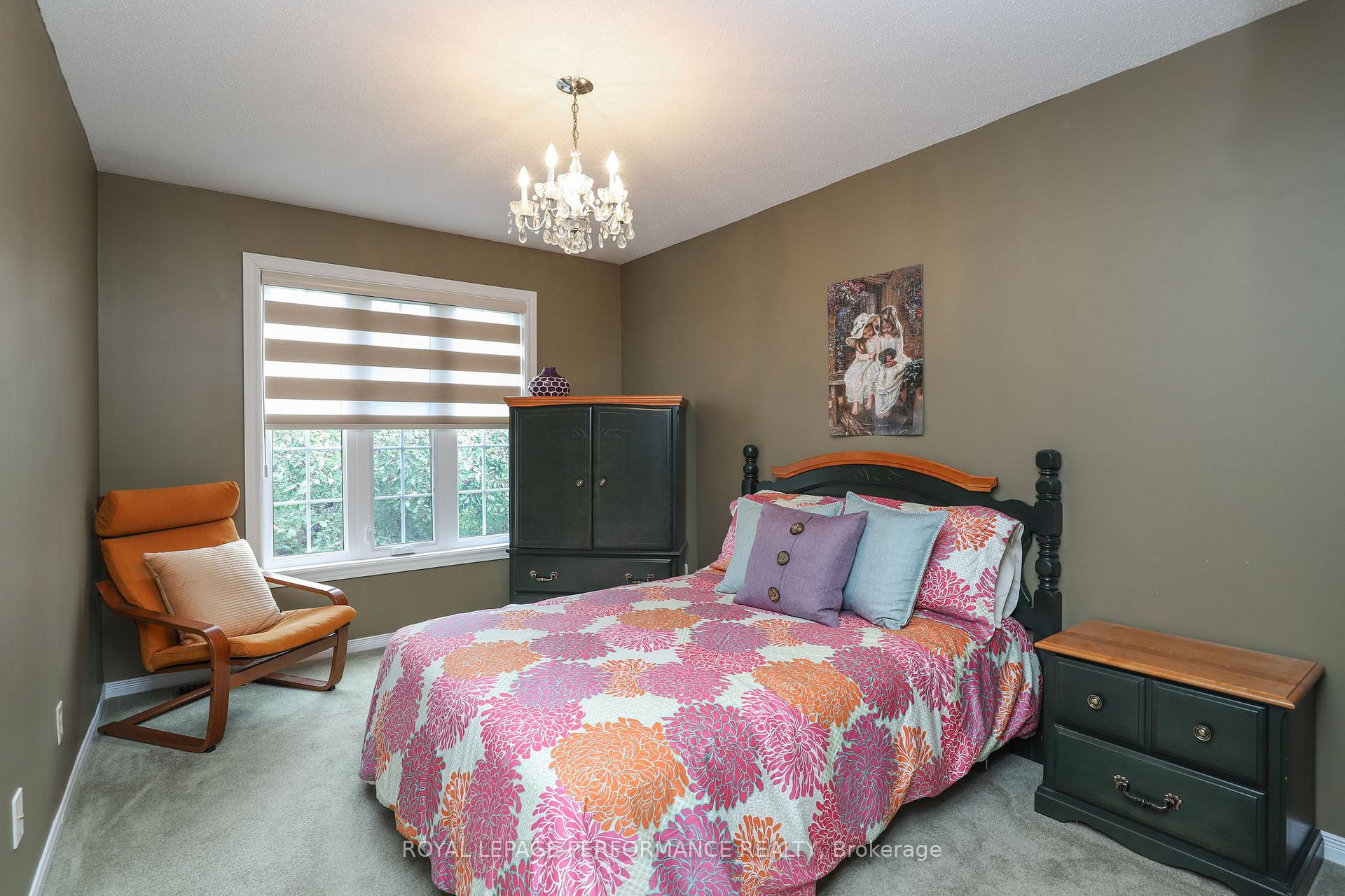 Photo 19 of 104 Stonebriar Drive, Ottawa, Centrepointe — HOMEH