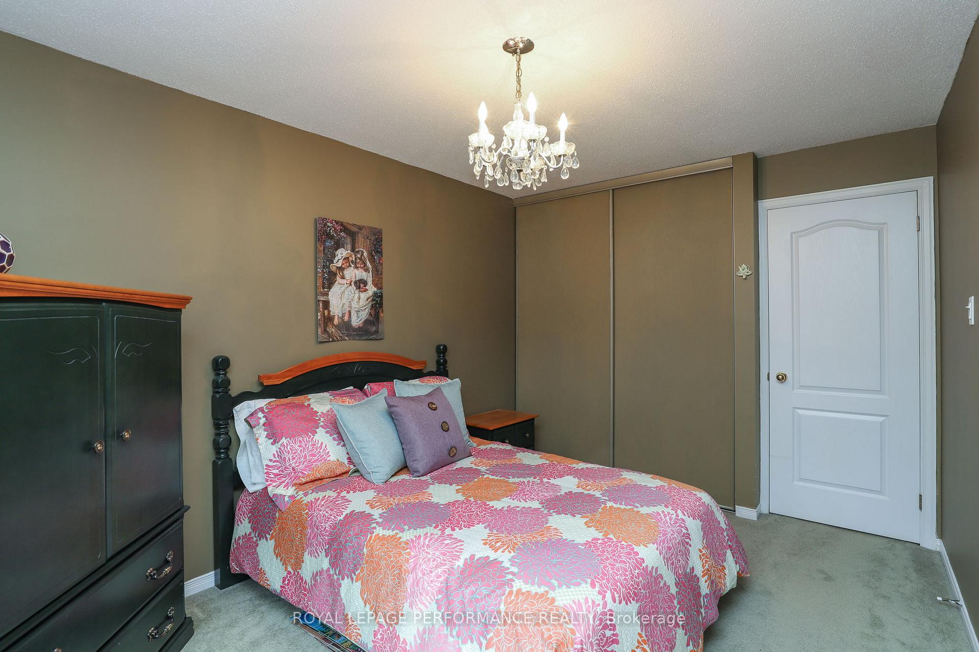 Photo 20 of 104 Stonebriar Drive, Ottawa, Centrepointe — HOMEH