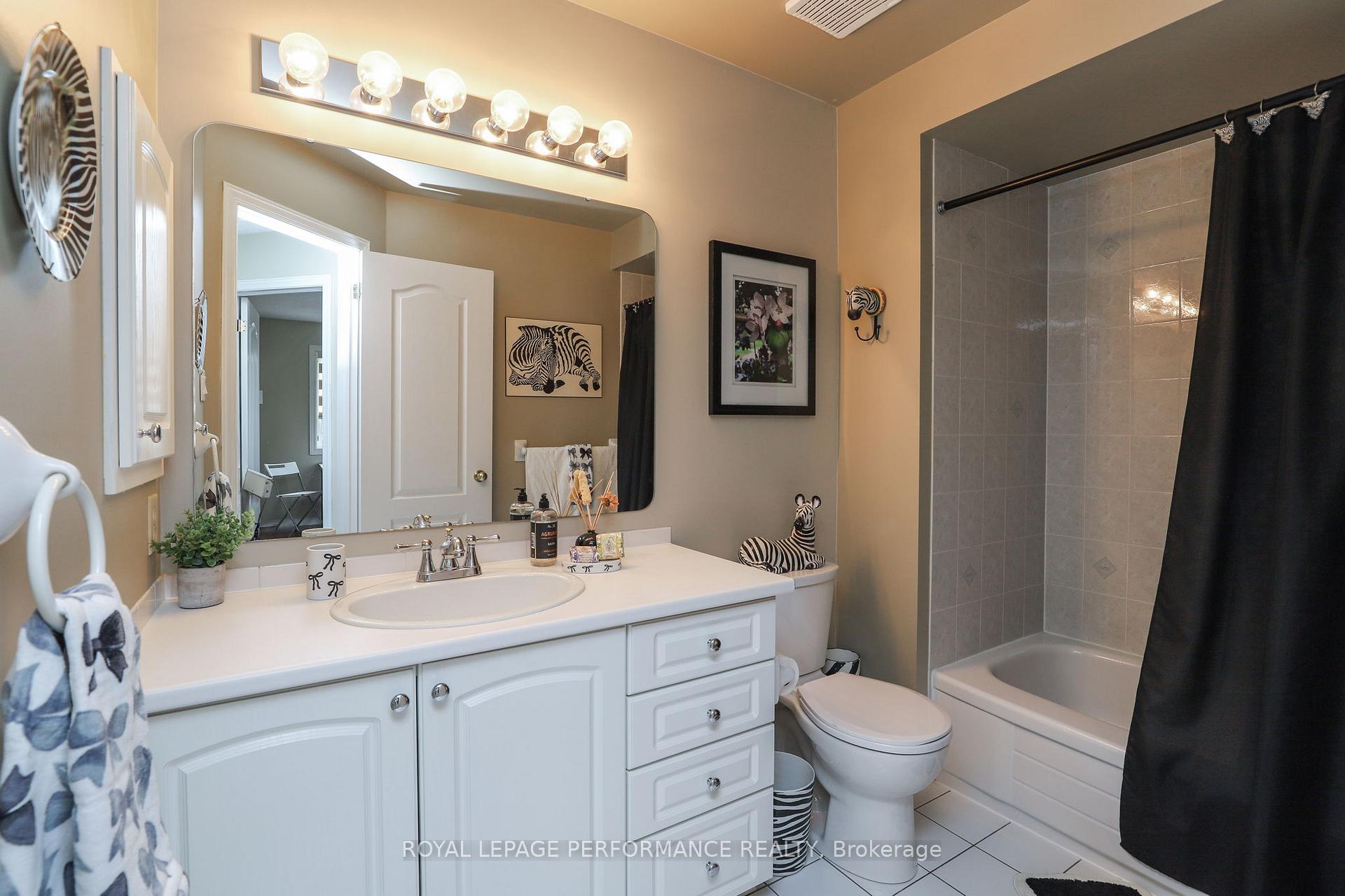 Photo 22 of 104 Stonebriar Drive, Ottawa, Centrepointe — HOMEH