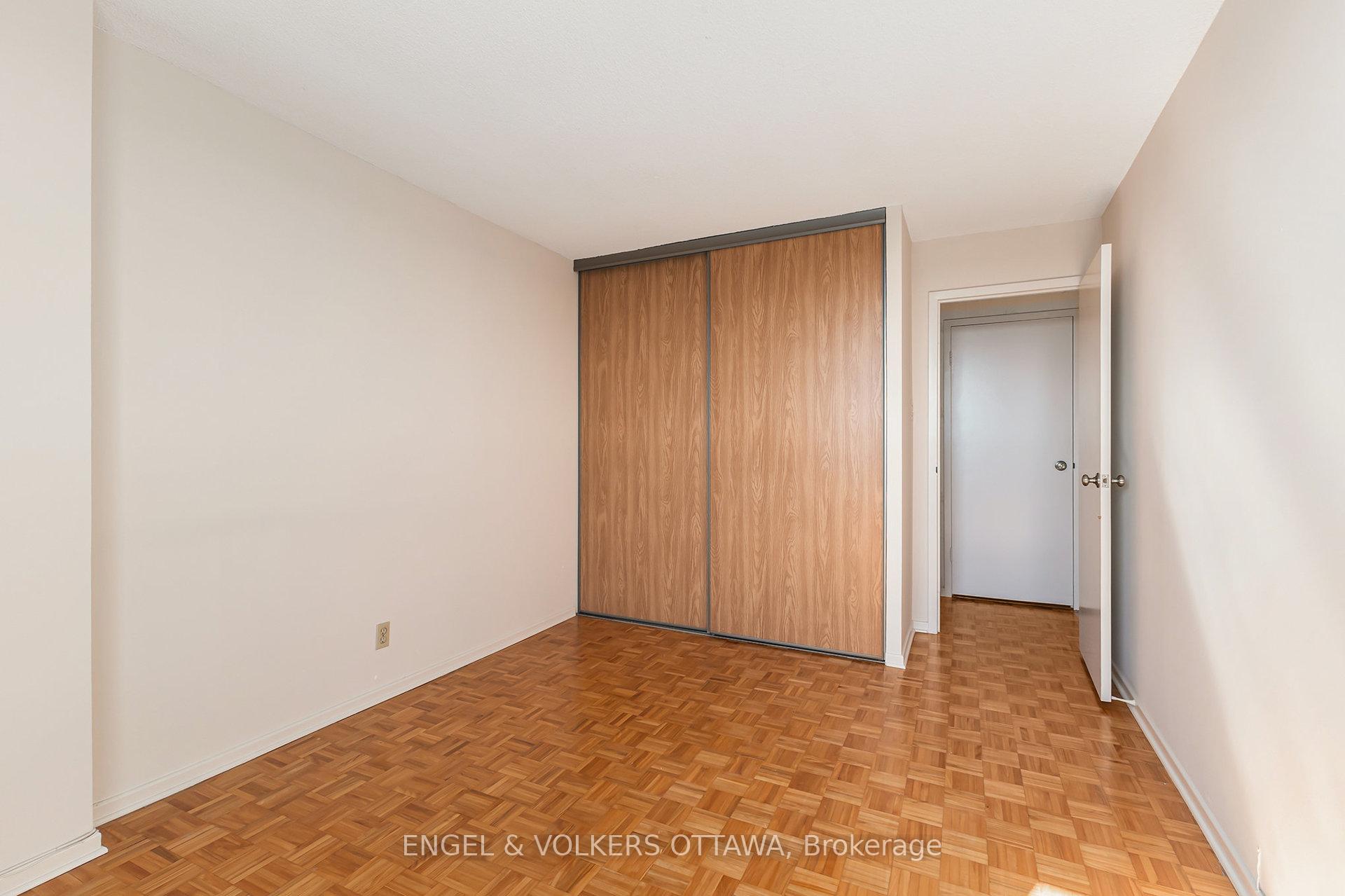 Photo 24 of Unit 1110, 2951 Riverside Drive, Ottawa, Mooneys Bay/Riverside Park — HOMEH