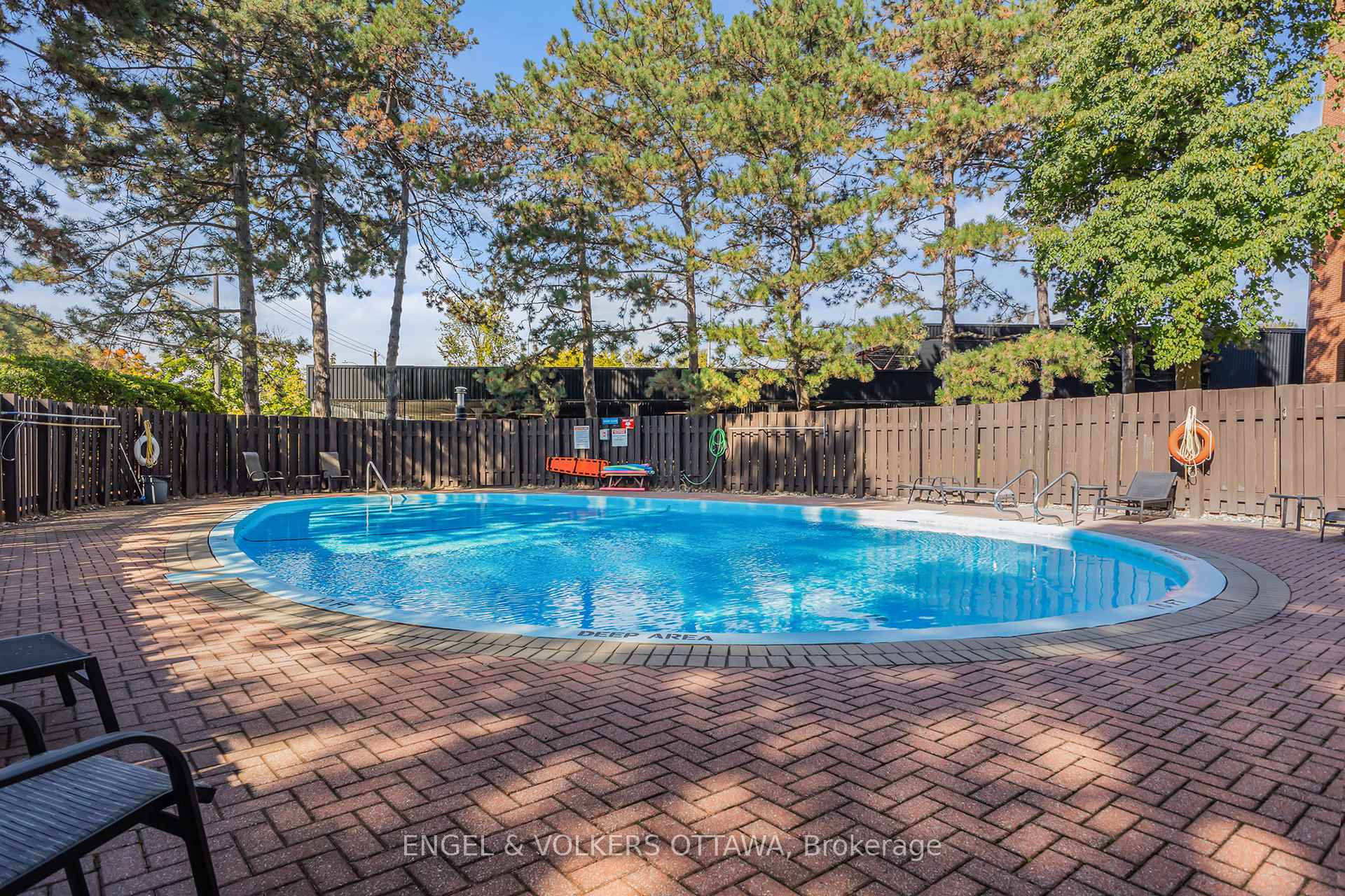 Photo 37 of Unit 1110, 2951 Riverside Drive, Ottawa, Mooneys Bay/Riverside Park — HOMEH